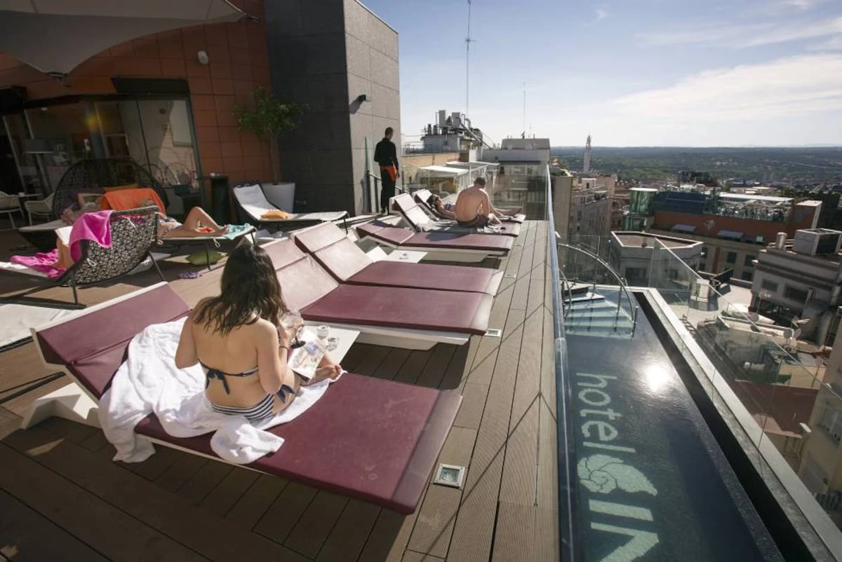 Los precios hoteleros encadenan cuatro años de subida y triplican el beneficio por habitación