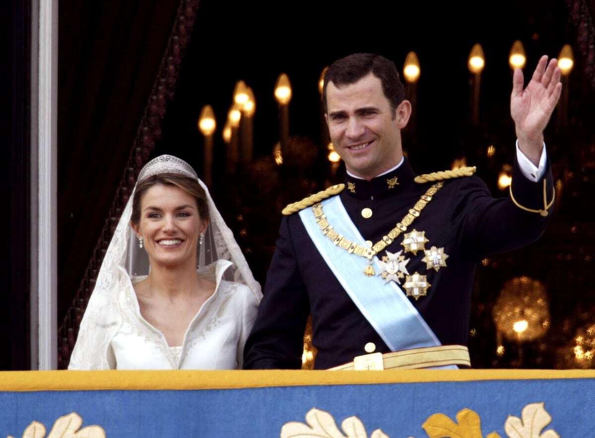 20 años de la boda de Felipe y Letizia: el día que un taxista sacó a bailar a la nobleza y dos príncipes llegaron a las manos