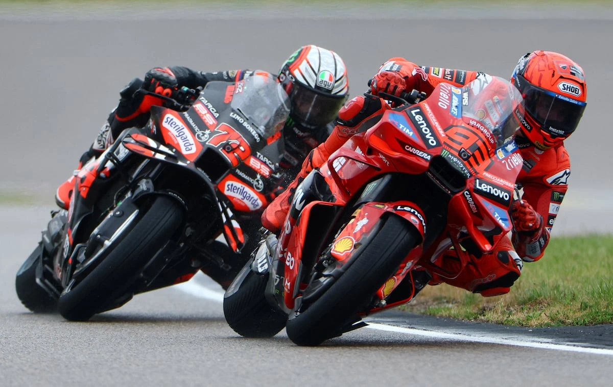 Marc Márquez es insaciable: ‘pole’, fallo y remontada en la ‘sprint’ del GP de Alemania