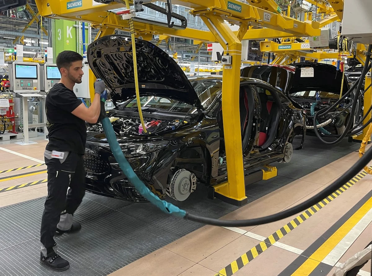 El instituto Ifo mejora sus previsiones sobre la economía alemana por los nuevos planes del Gobierno de Merz