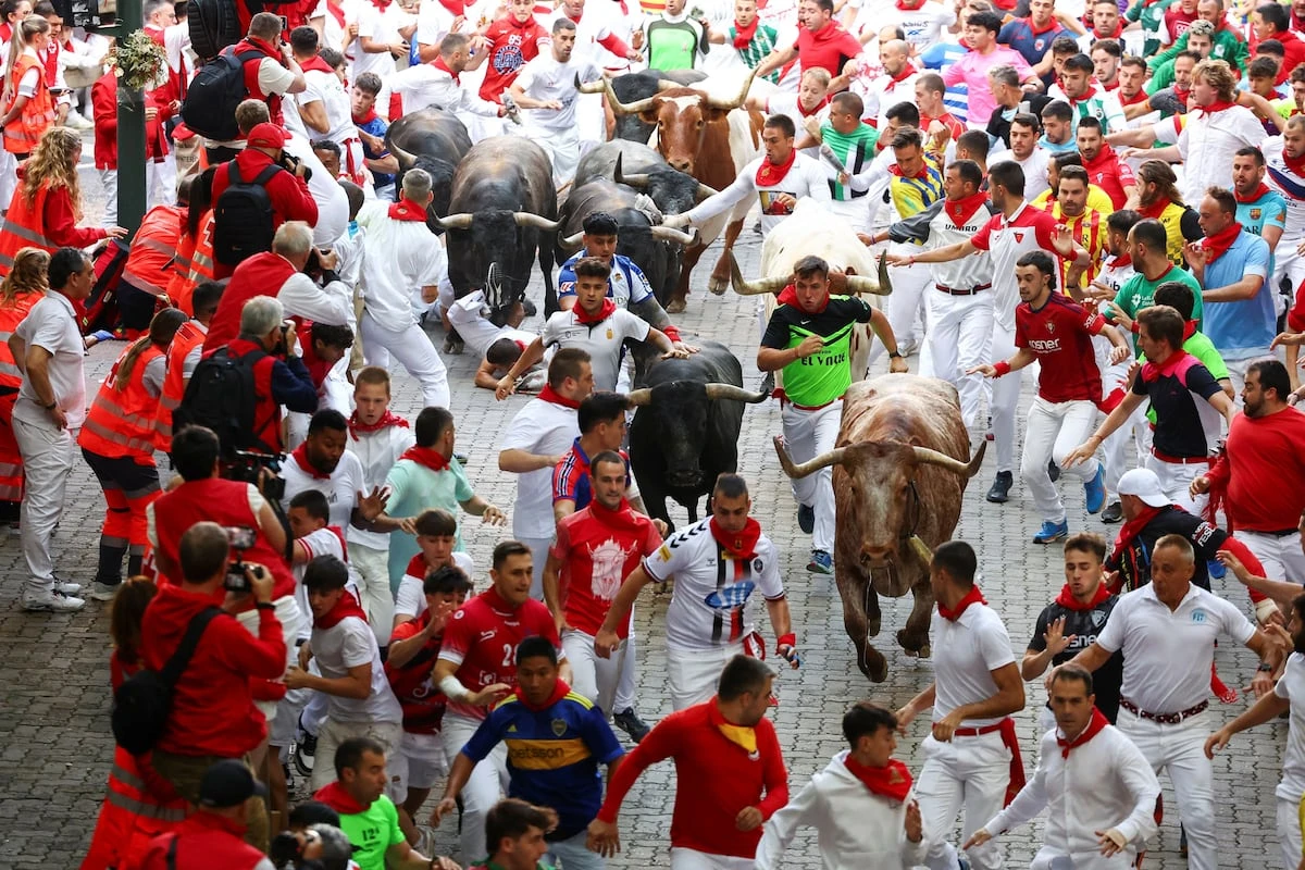 La televisión vasca rectifica y considera “totalmente inadecuada” la expresión ‘asesinados’ para referirse a los toros