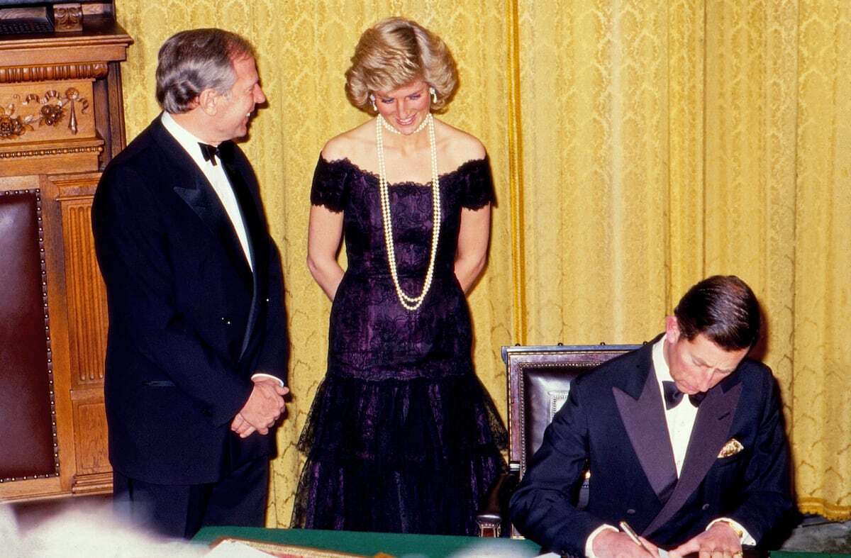 El legado de Lady Di vuelve a subastarse por millones: de vestidos de noche a cartas manuscritas