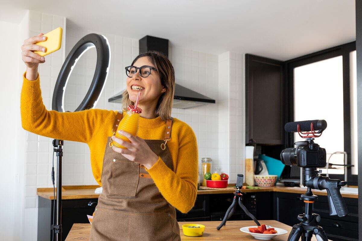 Refuerza tu marca personal como si fueras famoso: cómo la autopromoción ha invadido todos los sectores