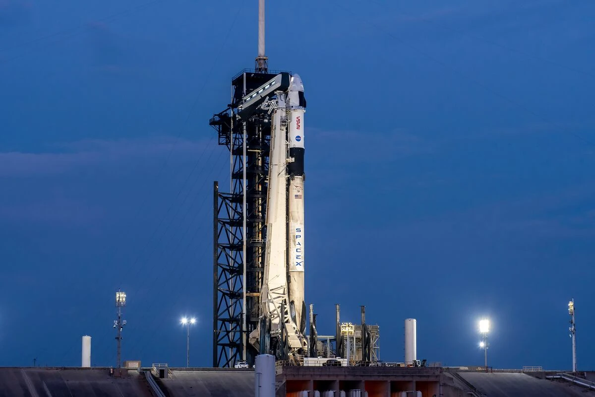 Despega la ‘Crew-10′: ¿por qué Musk dice que va a rescatar astronautas atrapados y ellos lo niegan?