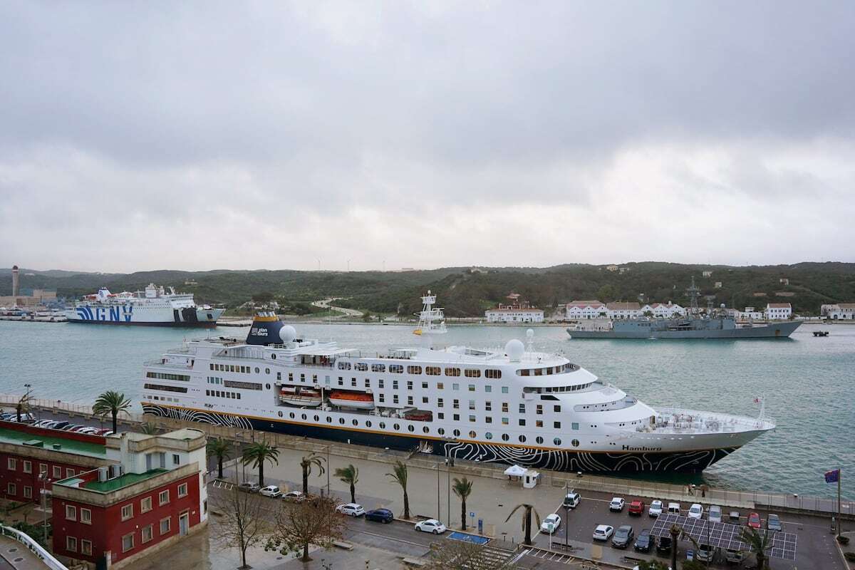 Baleares propone subir la ecotasa y restringir más las viviendas vacacionales para contener el turismo