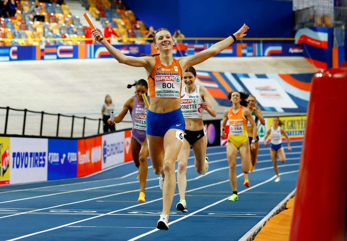 La generosidad de la estrella Femke Bol resplandece la primera noche de los Europeos de Apeldoorn