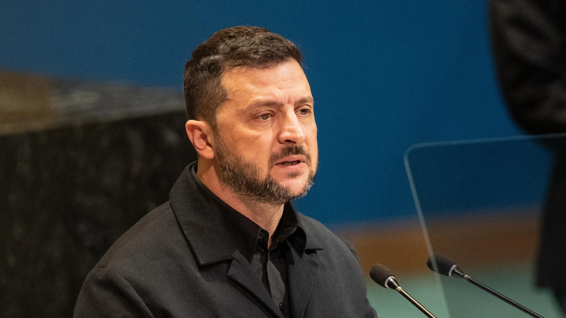 Zelenski pide a los líderes europeos que especifiquen por escrito las garantías de seguridad que están dispuestos a ofrecer a Ucrania para impedir una nueva invasión rusa