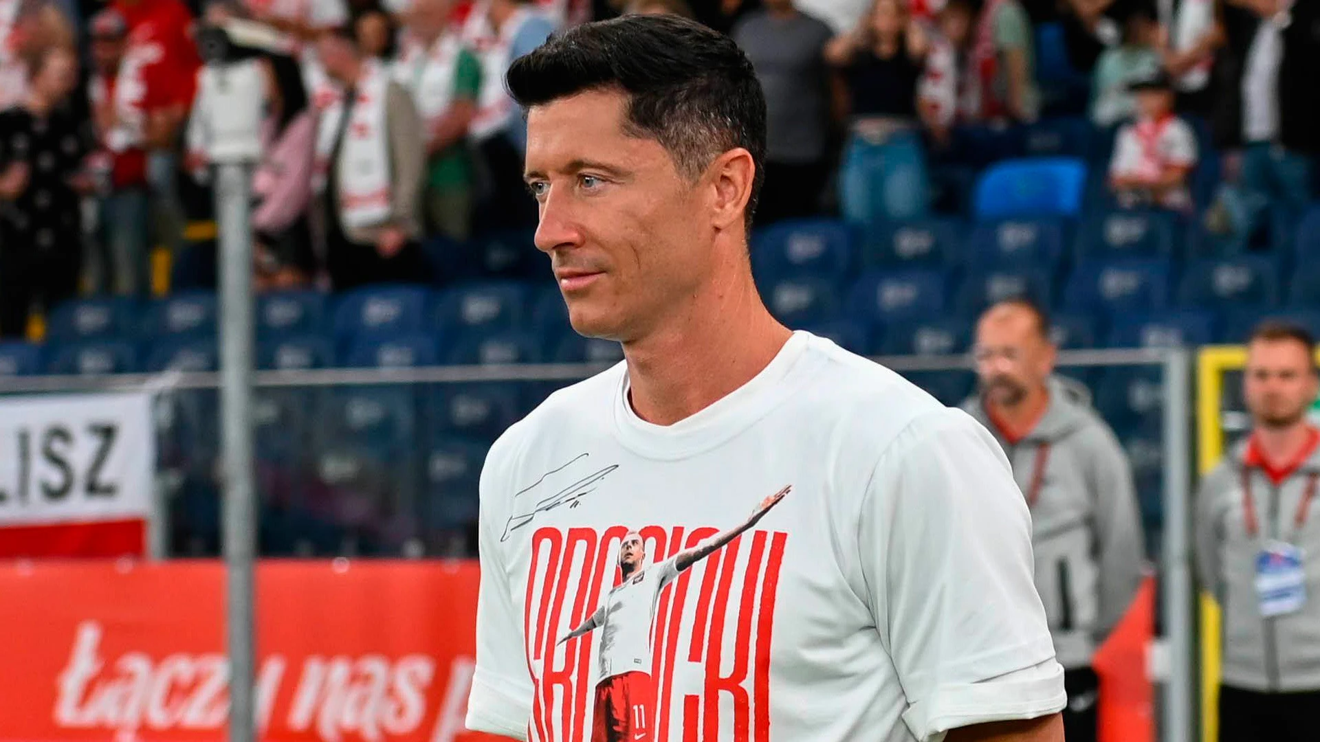 Lewandowski anuncia que no volverá con Polonia mientras Probierz sea seleccionador