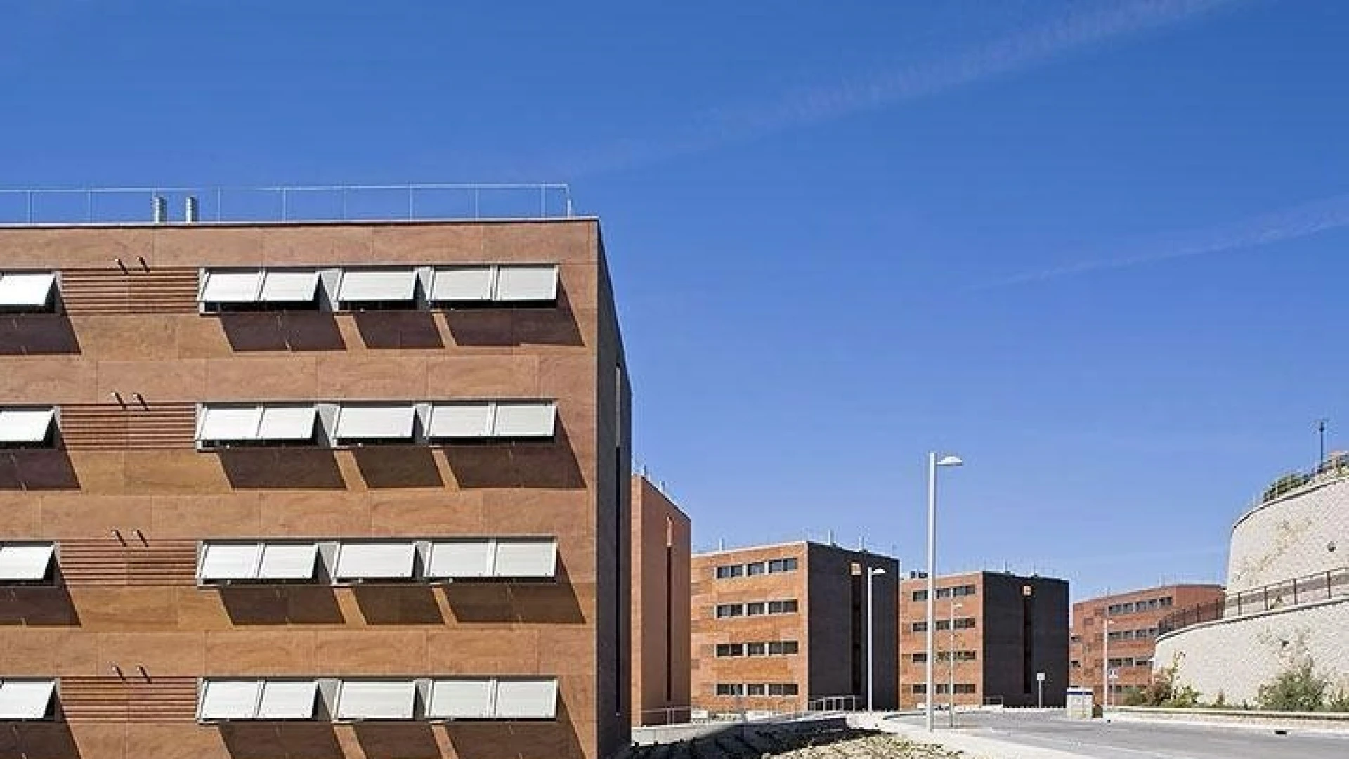 Alquilar ya cuesta un 60% más que hipotecarse: esta es la tendencia de moda entre inquilinos para pagar casi la mitad de alquiler a final de mes