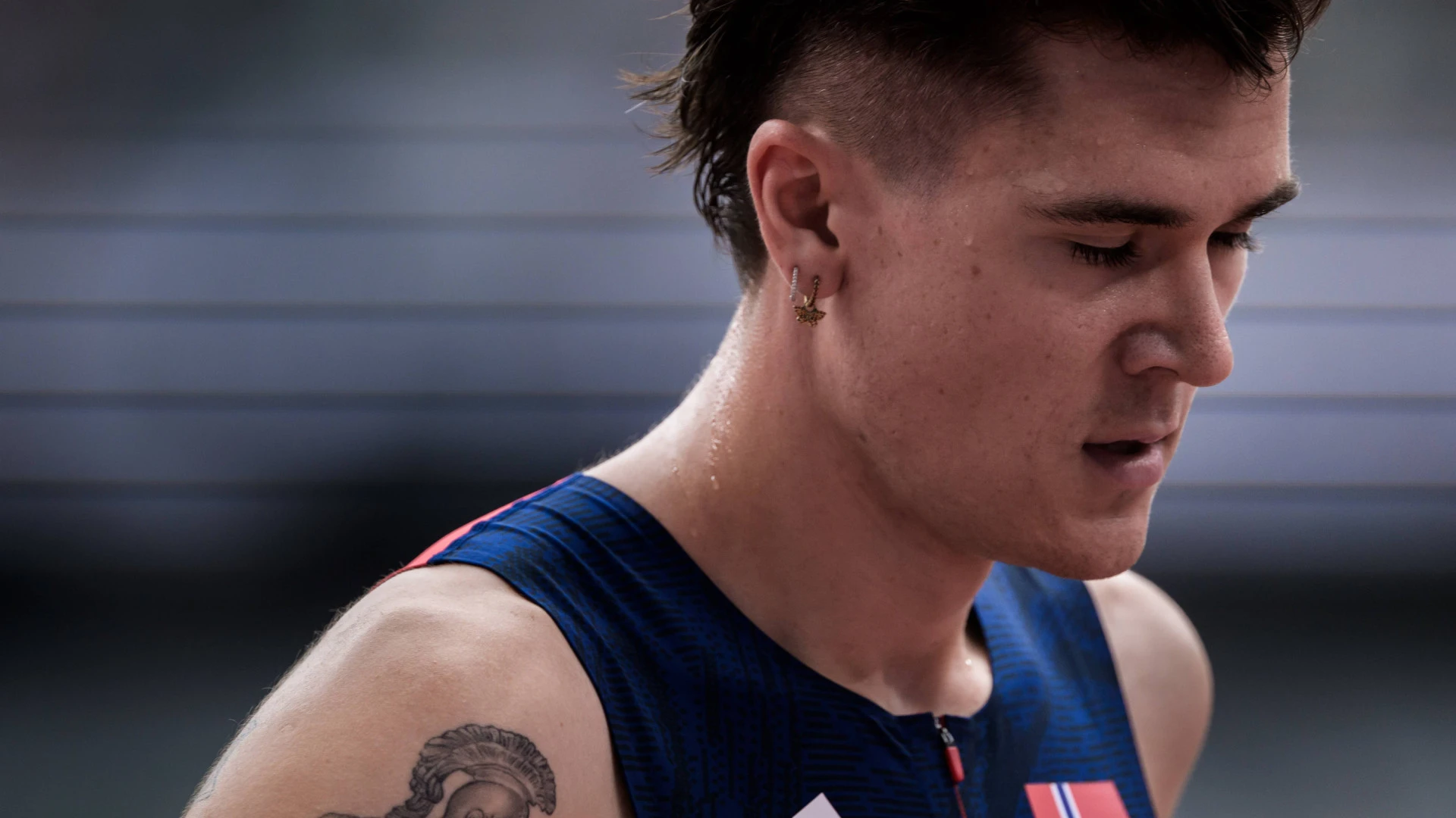 Ingebrigtsen se pega en Tokio el mayor tortazo de su carrera: 