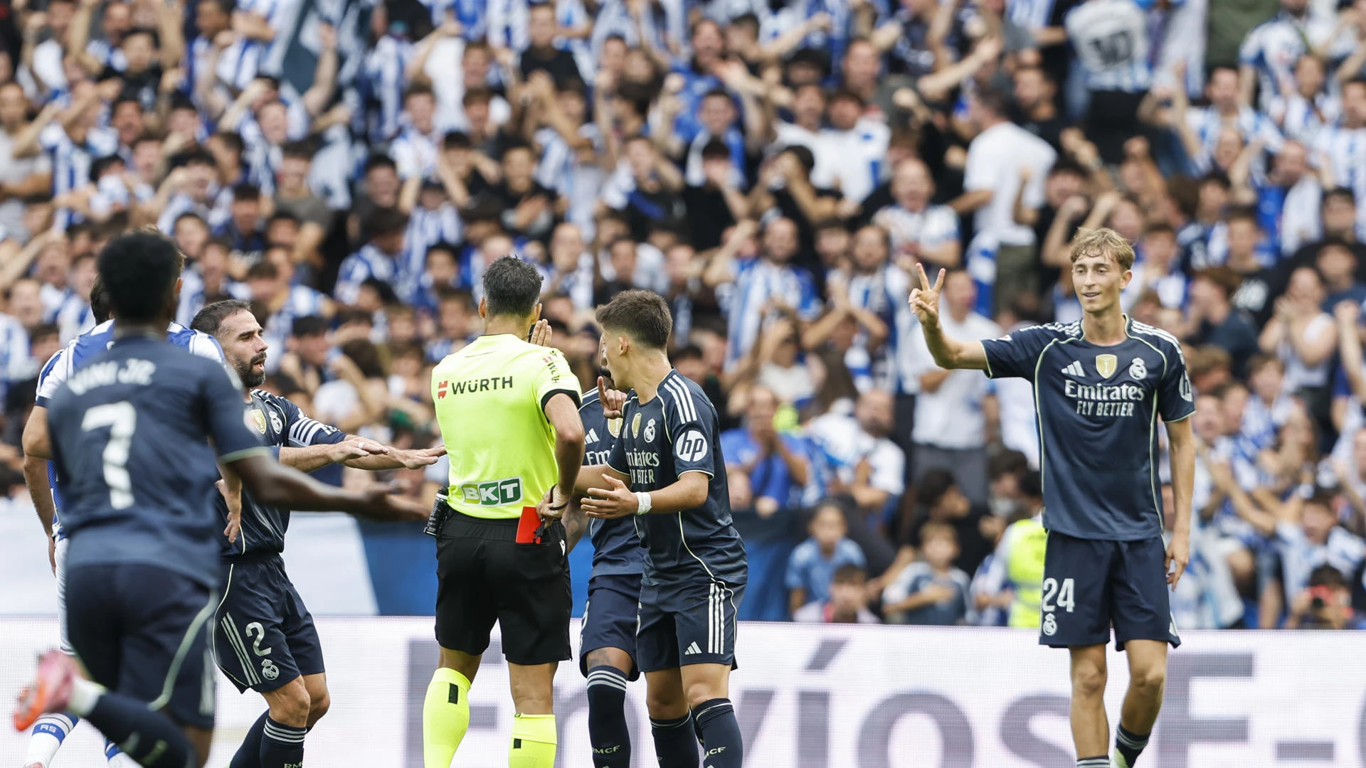 El Real Madrid prepara un dosier por los arbitrajes y elevará una queja a la FIFA
