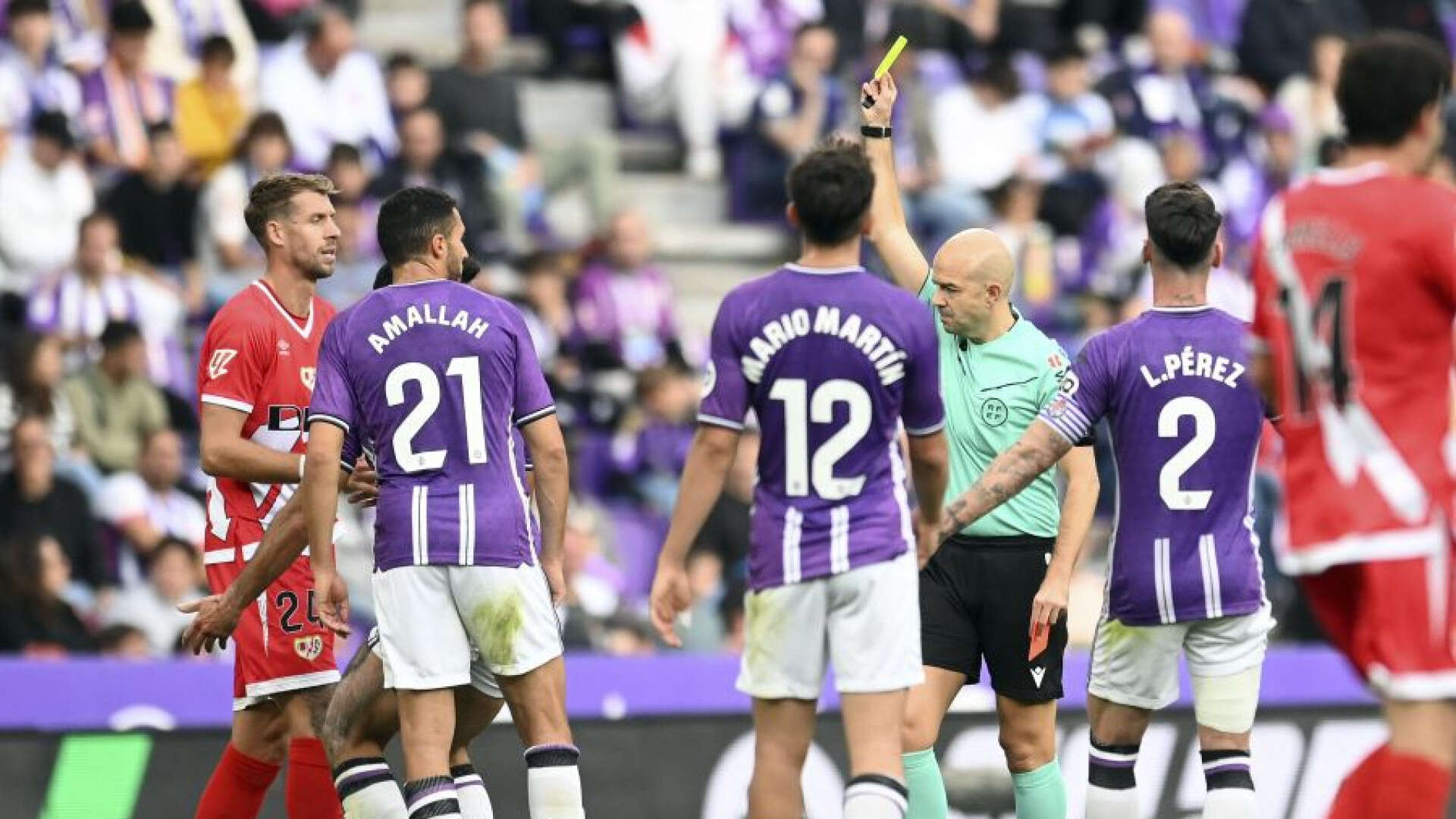 El CEO del Valladolid fue identificado por la policía en el túnel de vestuarios durante el descanso del partido ante el Rayo Vallecano