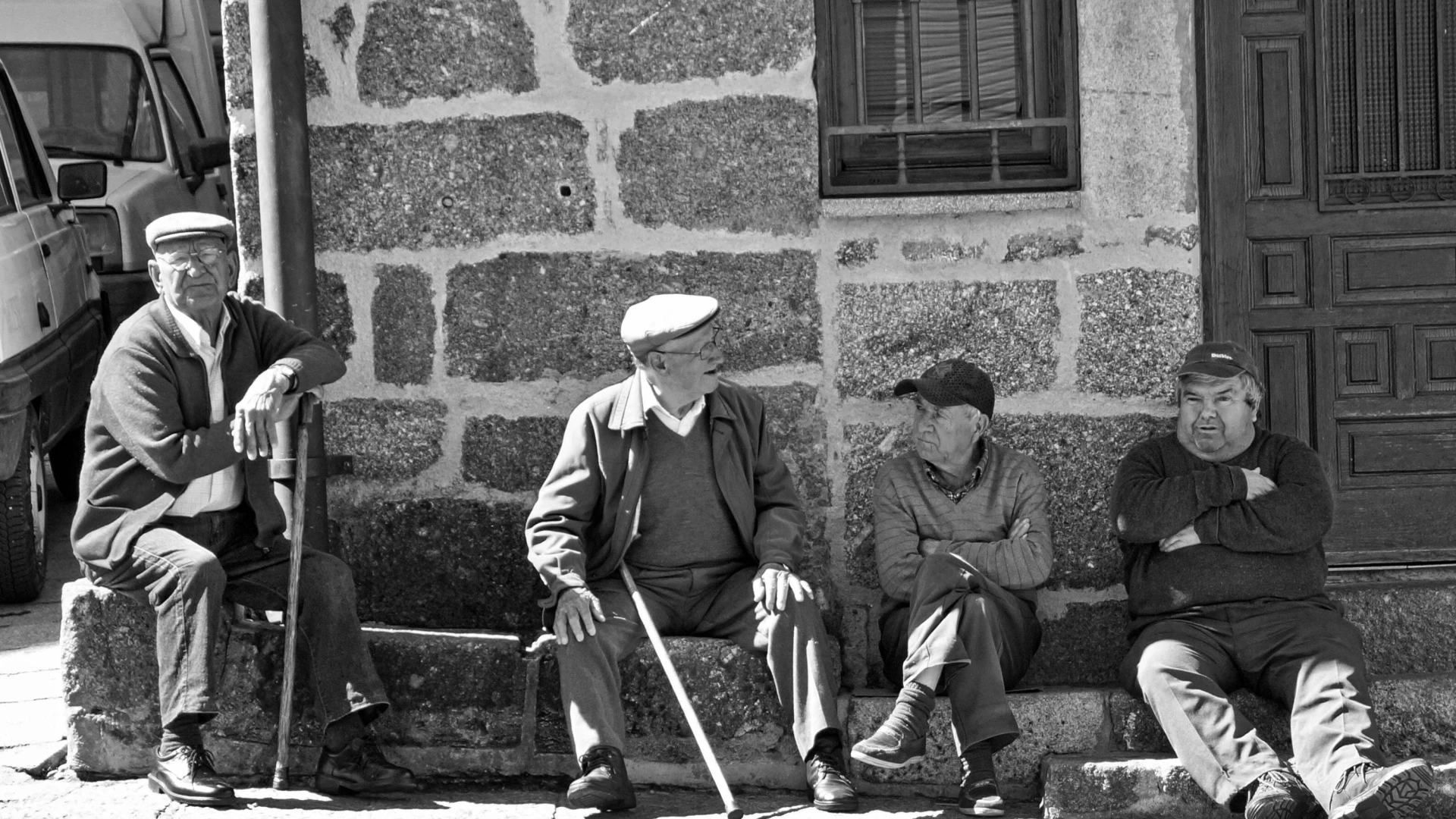 España, cada vez más vieja: aumenta el gasto sanitario, en dependencia y pensiones