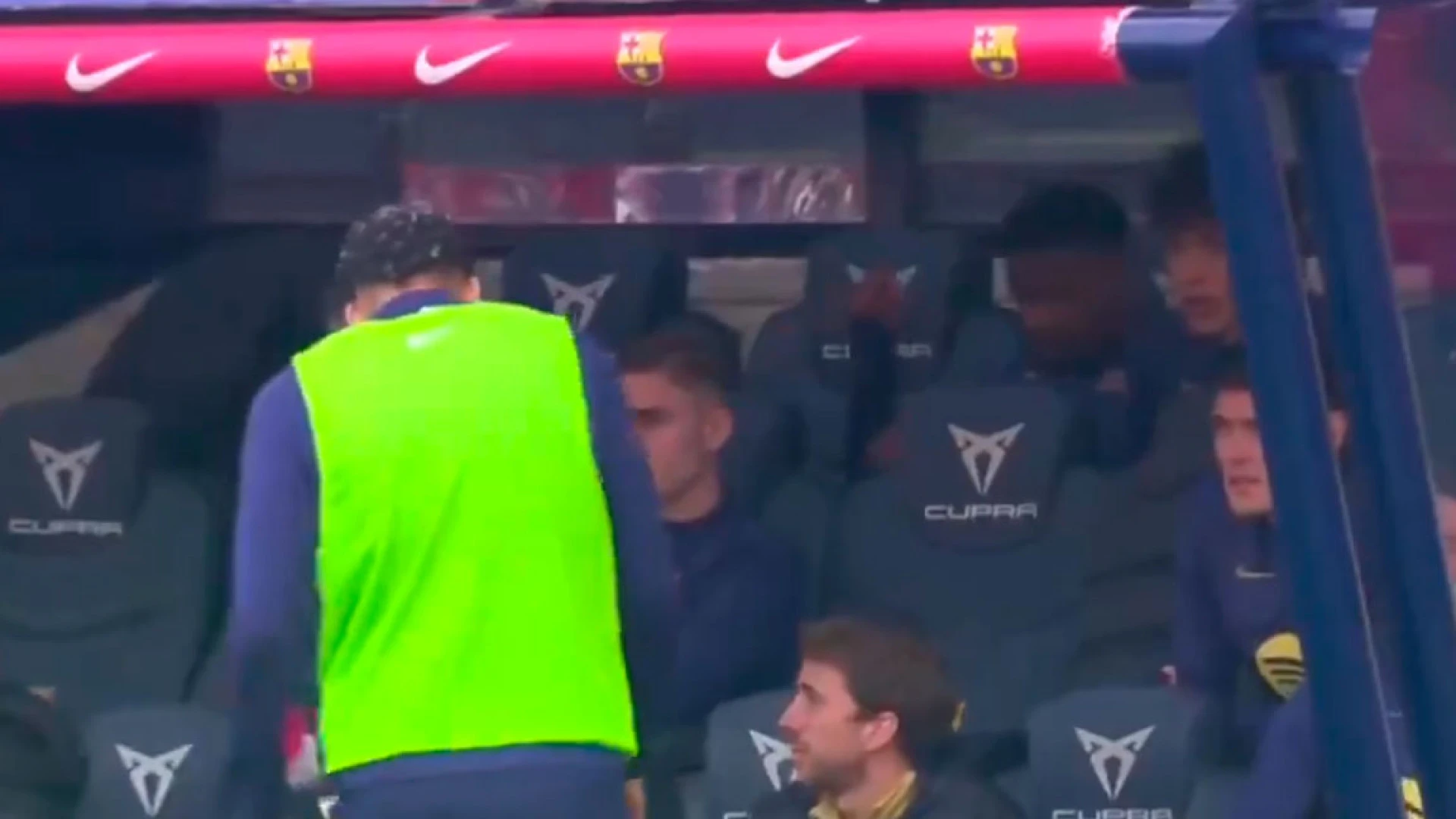 El gran enfado de Ansu Fati por no jugar contra el Celta después de haber estado calentando