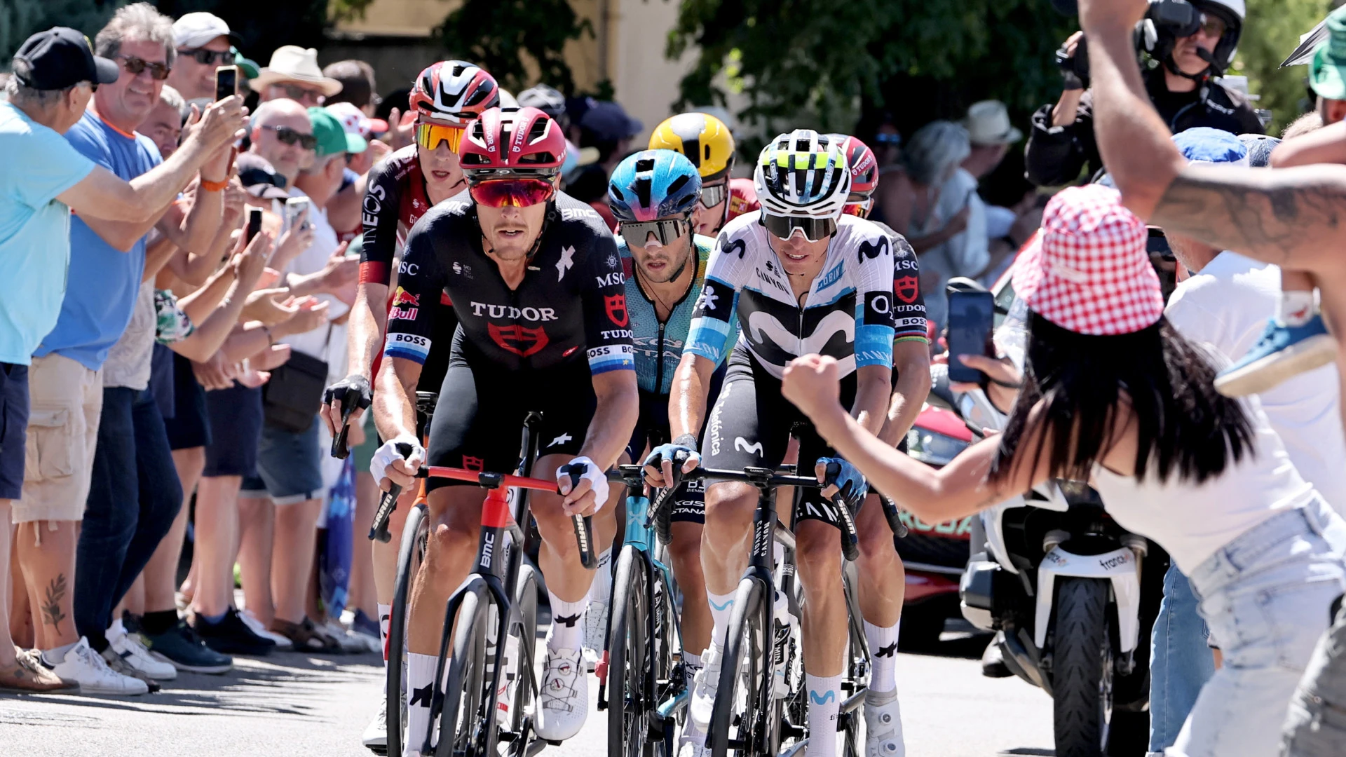 Paret Peintre se corona en Mont Ventoux; Enric Mas, 7º; Pogacar resiste a los ataques