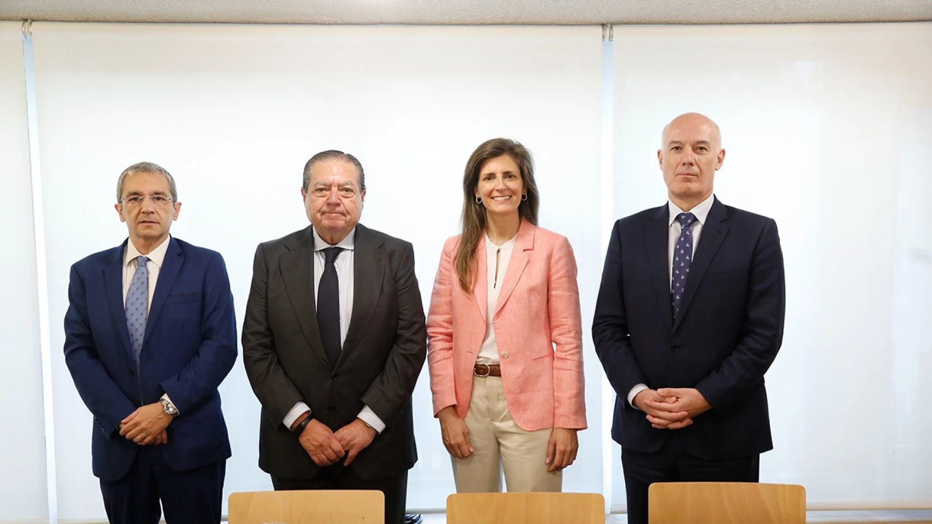 1 de cada 4 españoles montaría su propio negocio, pese a las trabas administrativas y a los impuestos