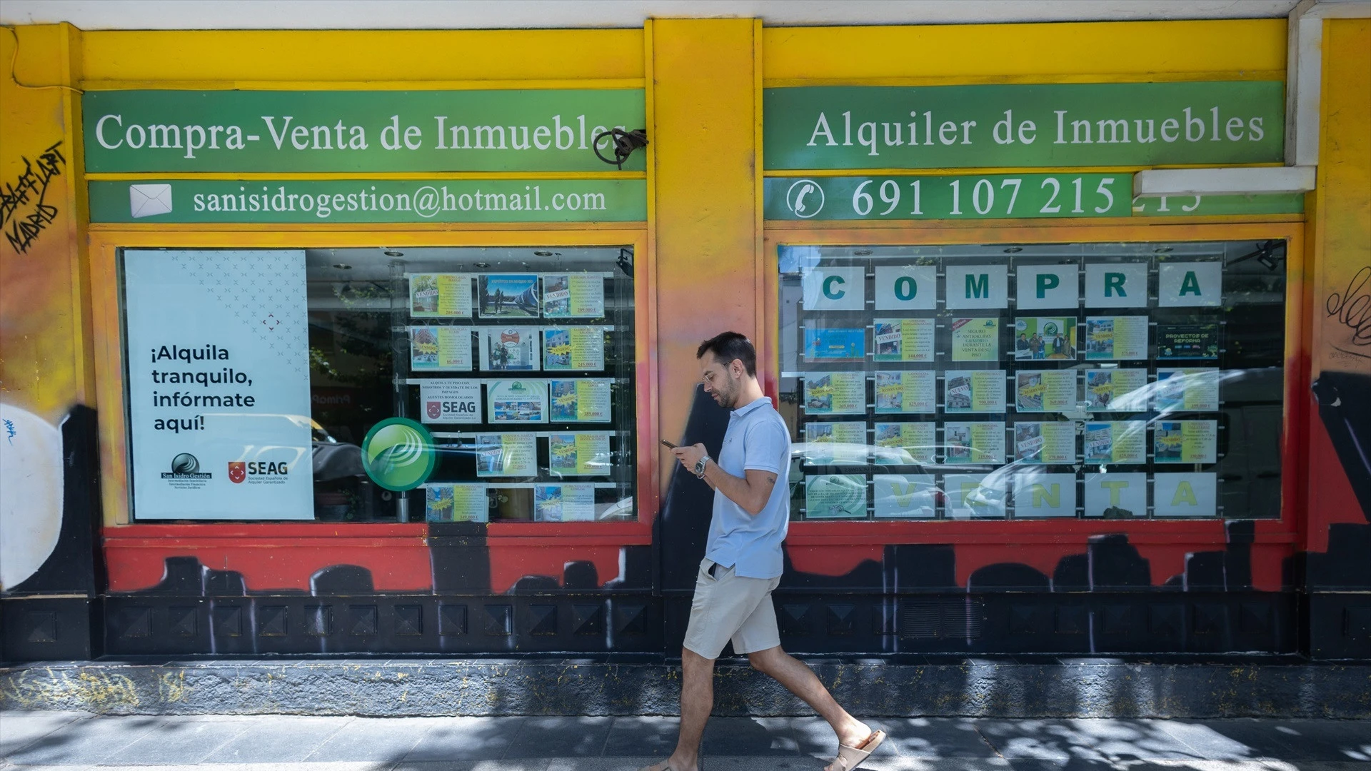 Un murciano está dispuesto a pagar 1.800 euros por un piso de alquiler en Madrid y sigue sin casa para el curso: colgó un anuncio inverso