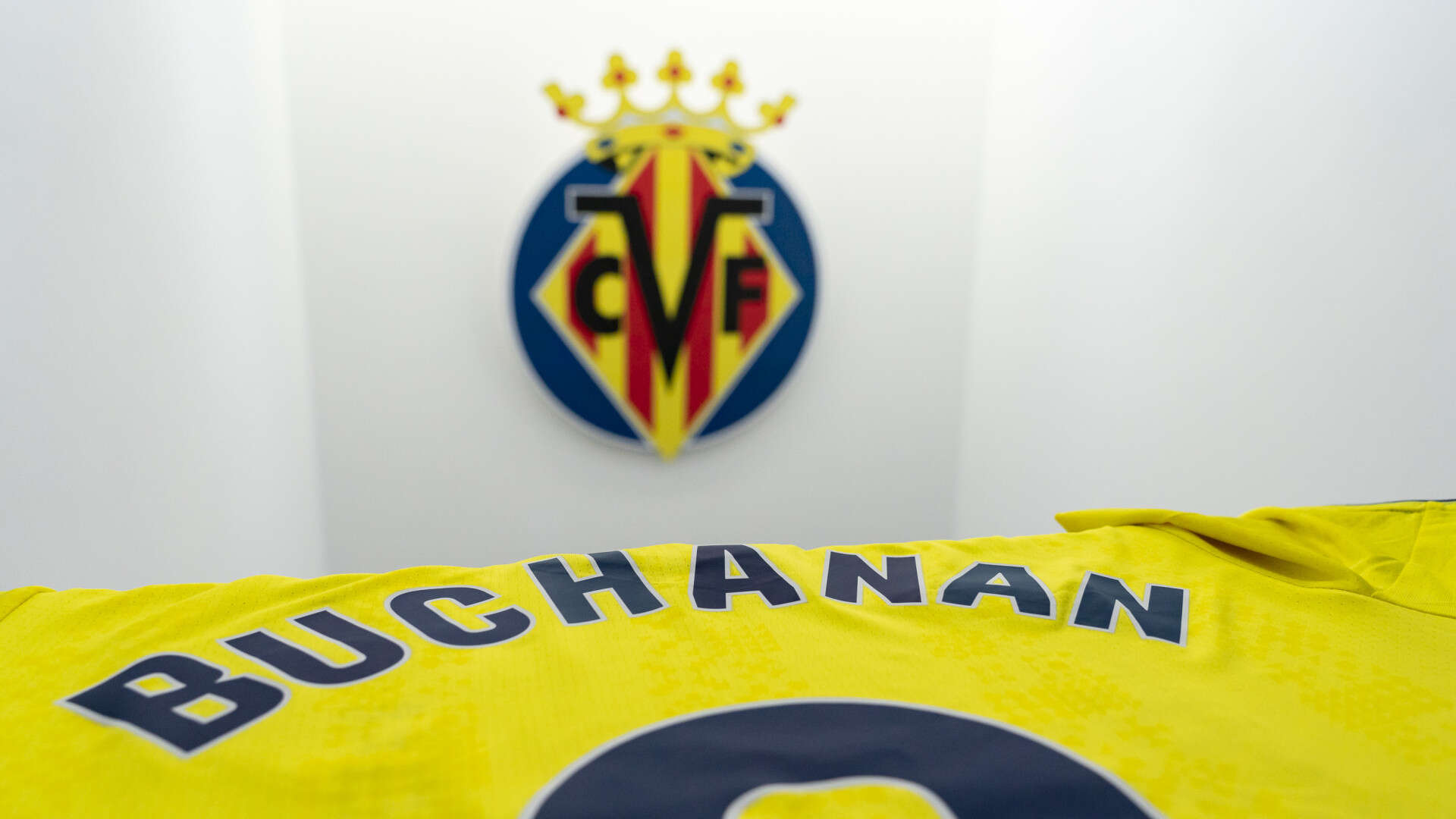 Cuenta atrás en el mercado invernal: Buchanan refuerza al Villarreal