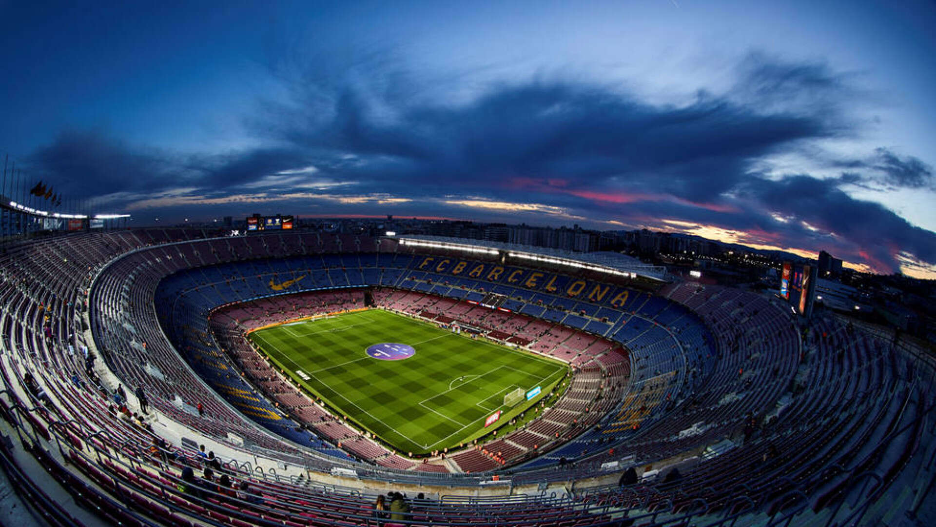 El Barcelona mantiene la previsión de jugar en el Spotify Camp Nou antes de 2025 y publica los precios para el regreso