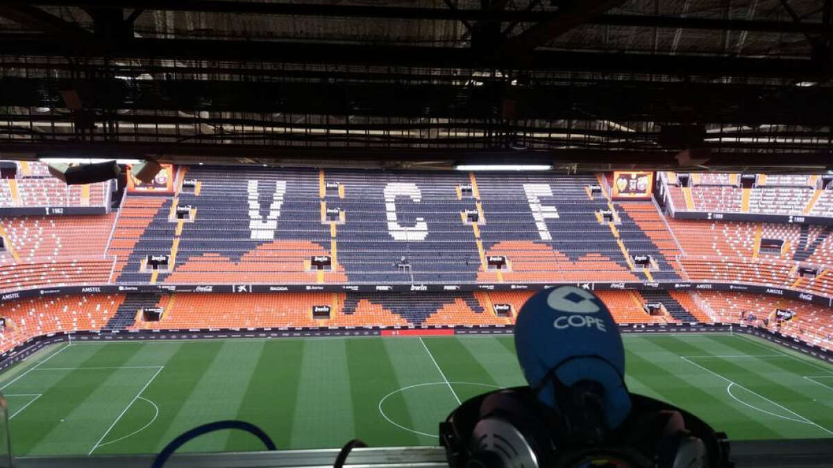 DIRECTO | Valencia - Alavés; El drama del descenso hace parada en Mestalla