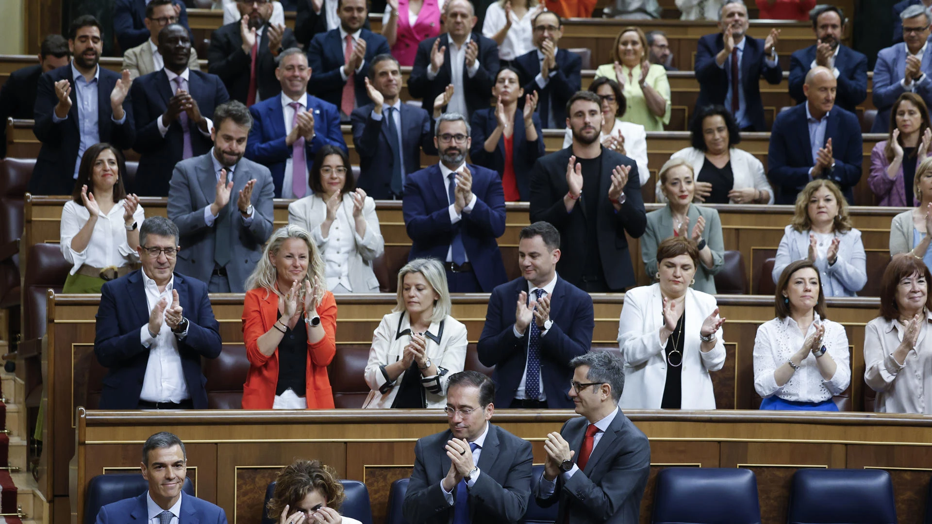 Fuentes del Gobierno aseguran a COPE no saber a qué se refiere Page cuando habla de ministros que guardan conversaciones con Sánchez