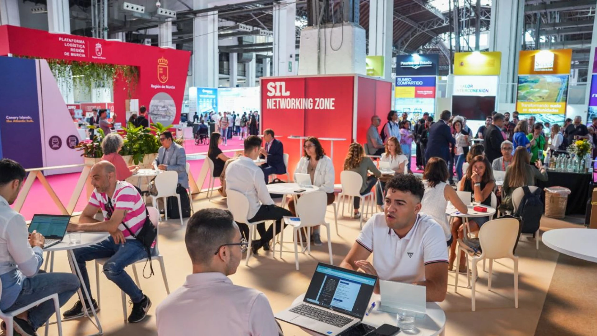 El SIL 2025 reunirá todo el sector logístico para innovar, debatir y generar talento