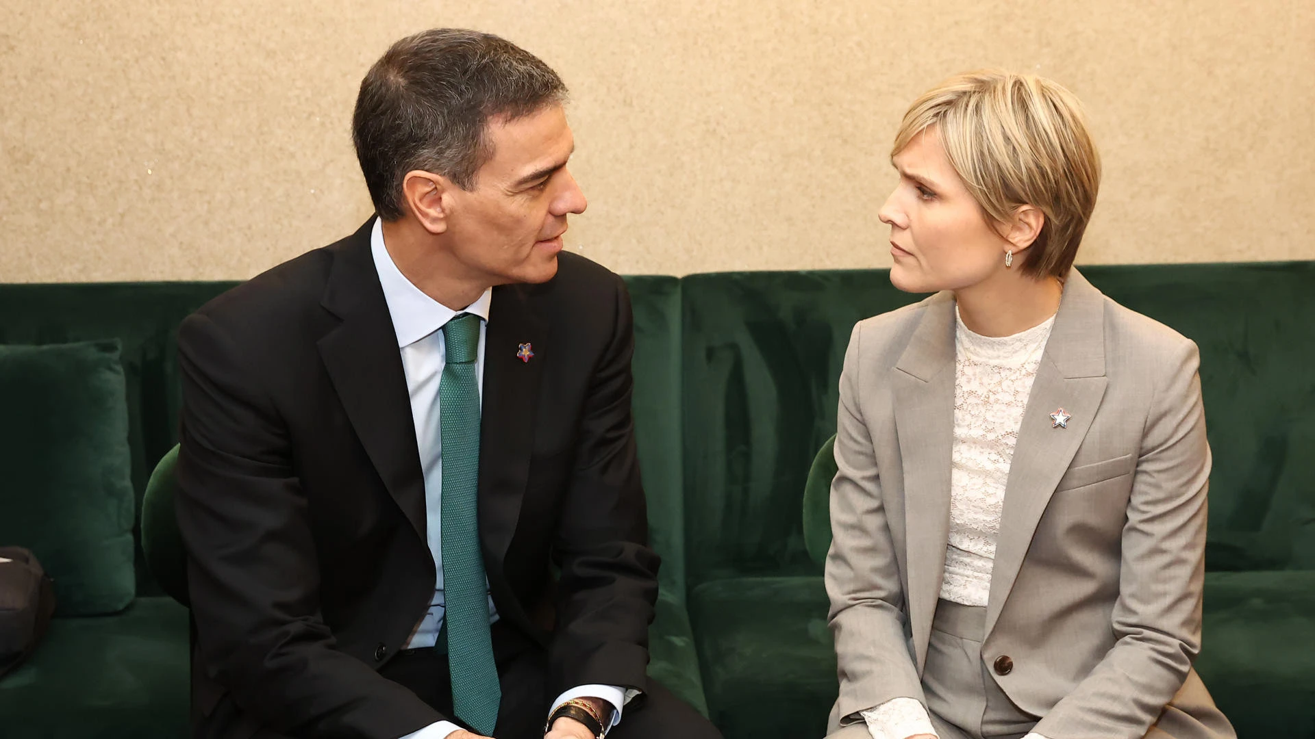 Sánchez se lanza a cultivar la esfera internacional con Palestina en el primer plano