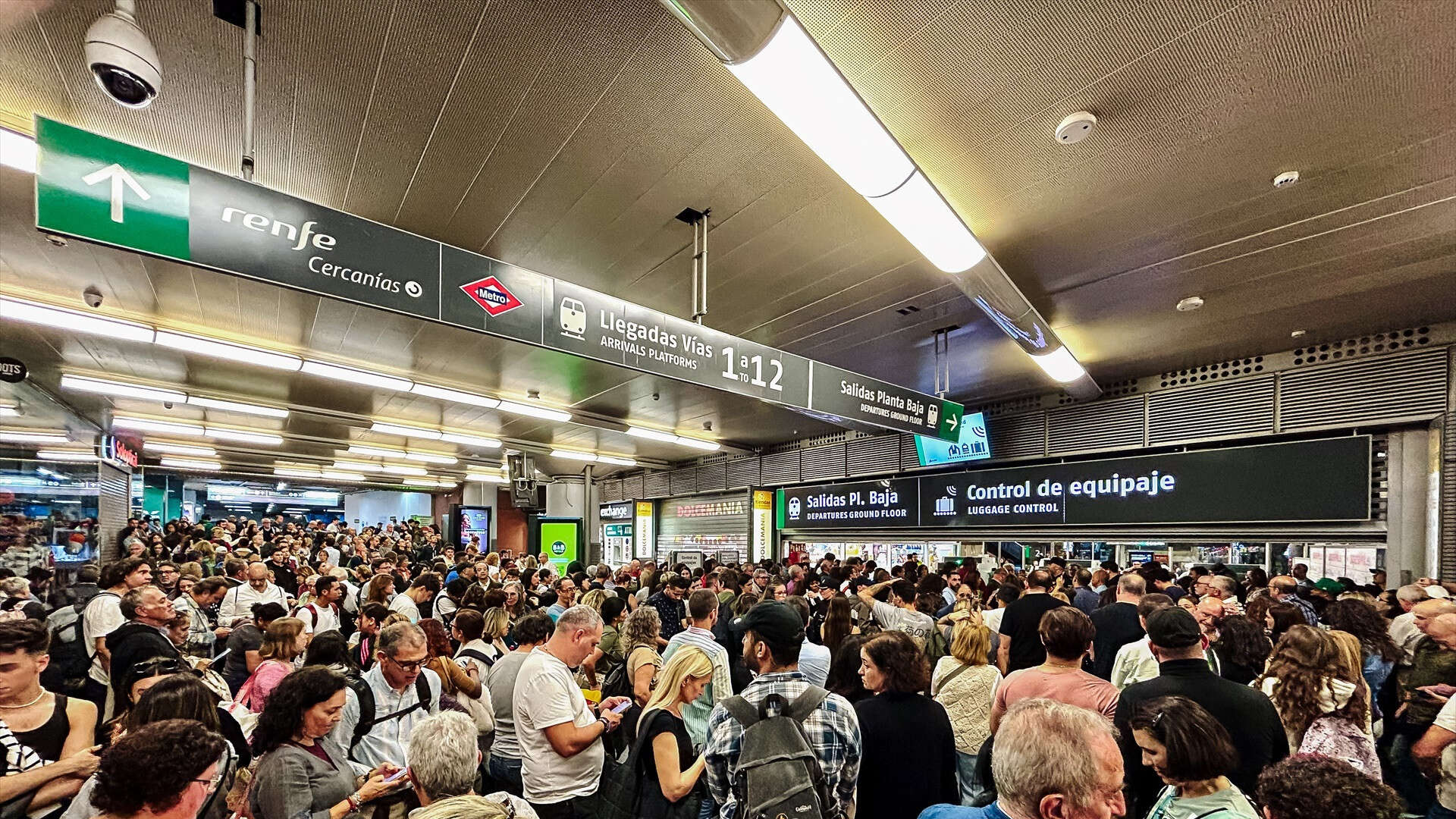 Suprimidos 19 trenes entre Madrid, Valencia y Murcia tras la incidencia del sábado en Atocha