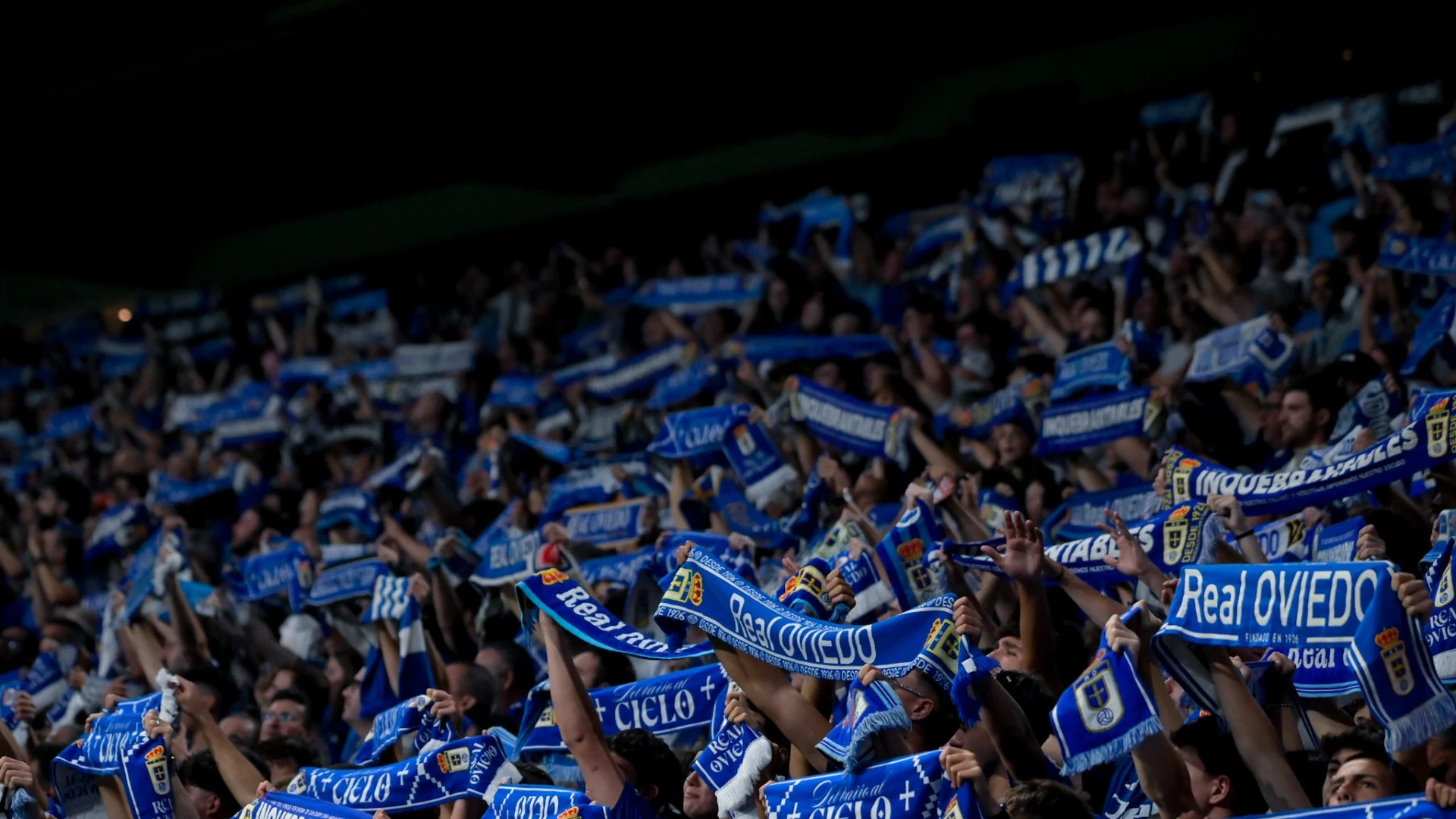 Así ha sido la protesta de Oviedo y Espanyol contra el Villarreal-Barcelona de Miami