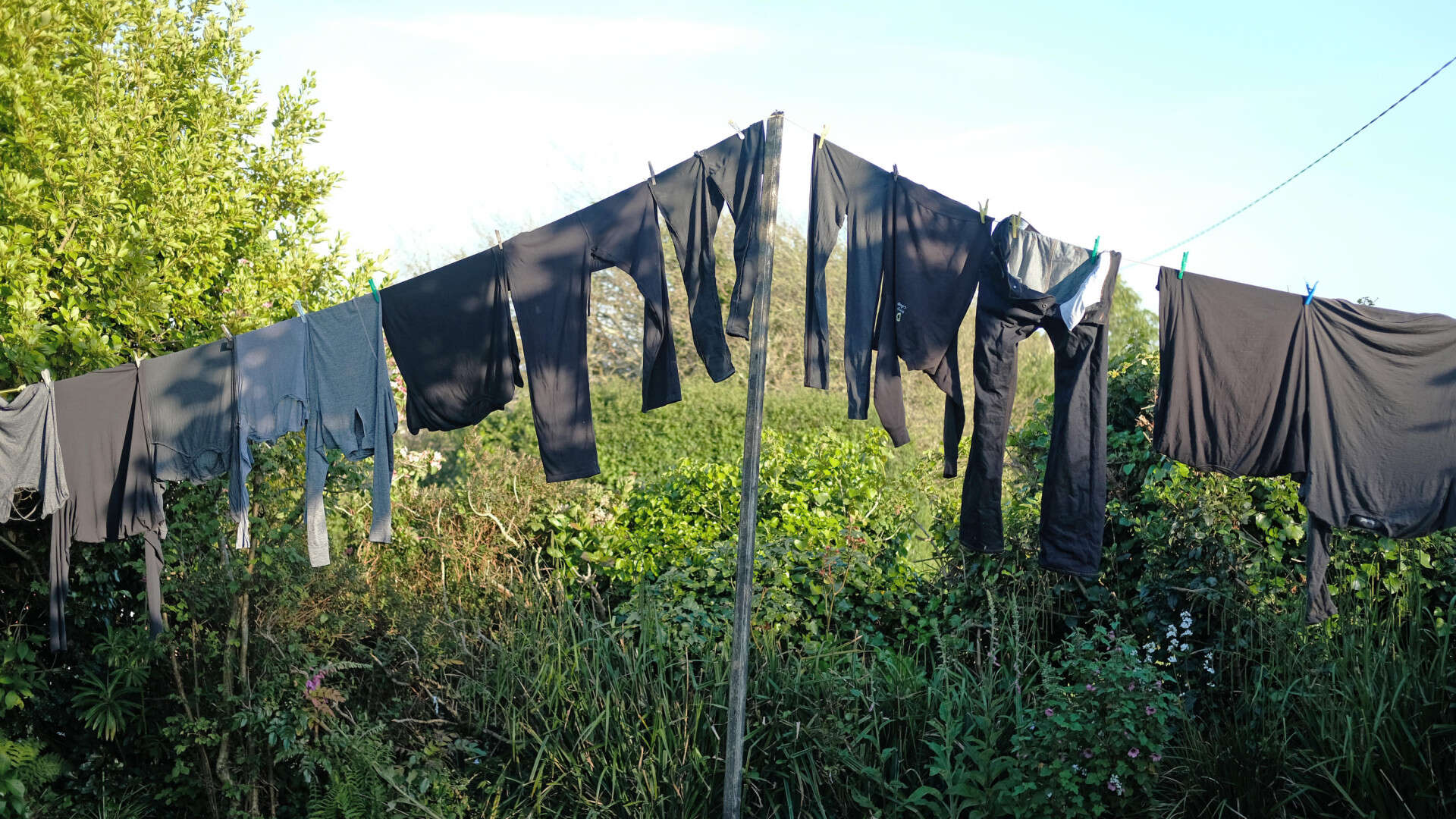 Esto es lo que dice tu ropa de tu personalidad: presta atención si usas ropa negra