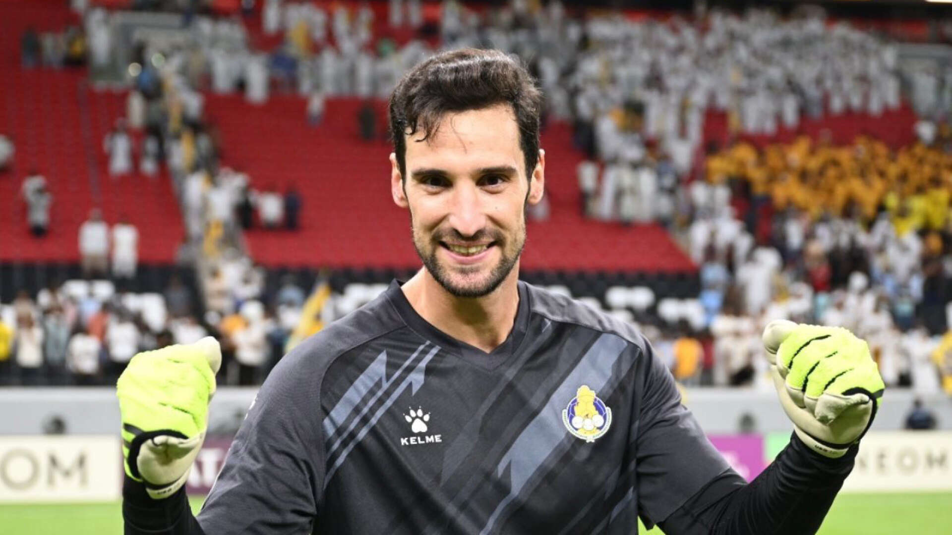 Sergio Rico vuelve a jugar un partido más de 800 días después