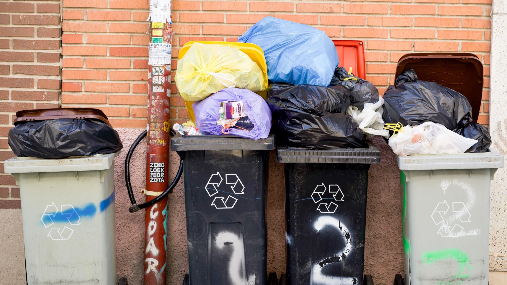 Entra en vigor la nueva tasa municipal de basura de Madrid: los barrios que pagarán más de 500 euros