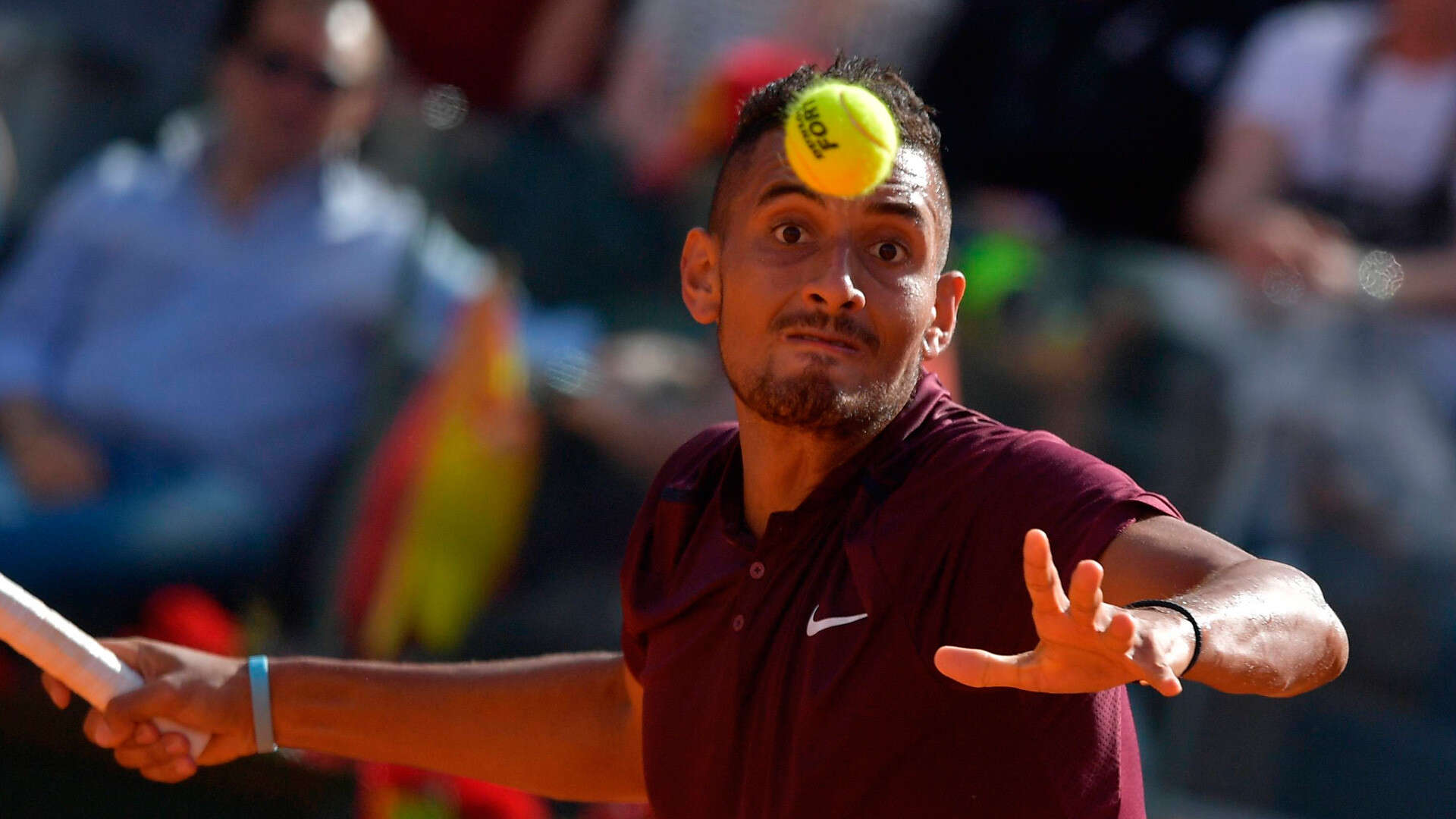 Kyrgios calienta el Open de Australia y sueña con medirse a Sinner: 