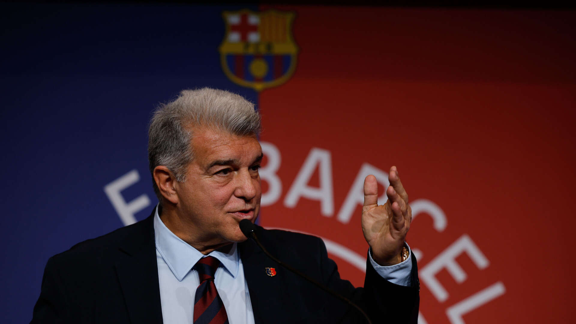 Laporta saca pecho tras un acuerdo que devuelve al Barcelona a la primera línea mundial