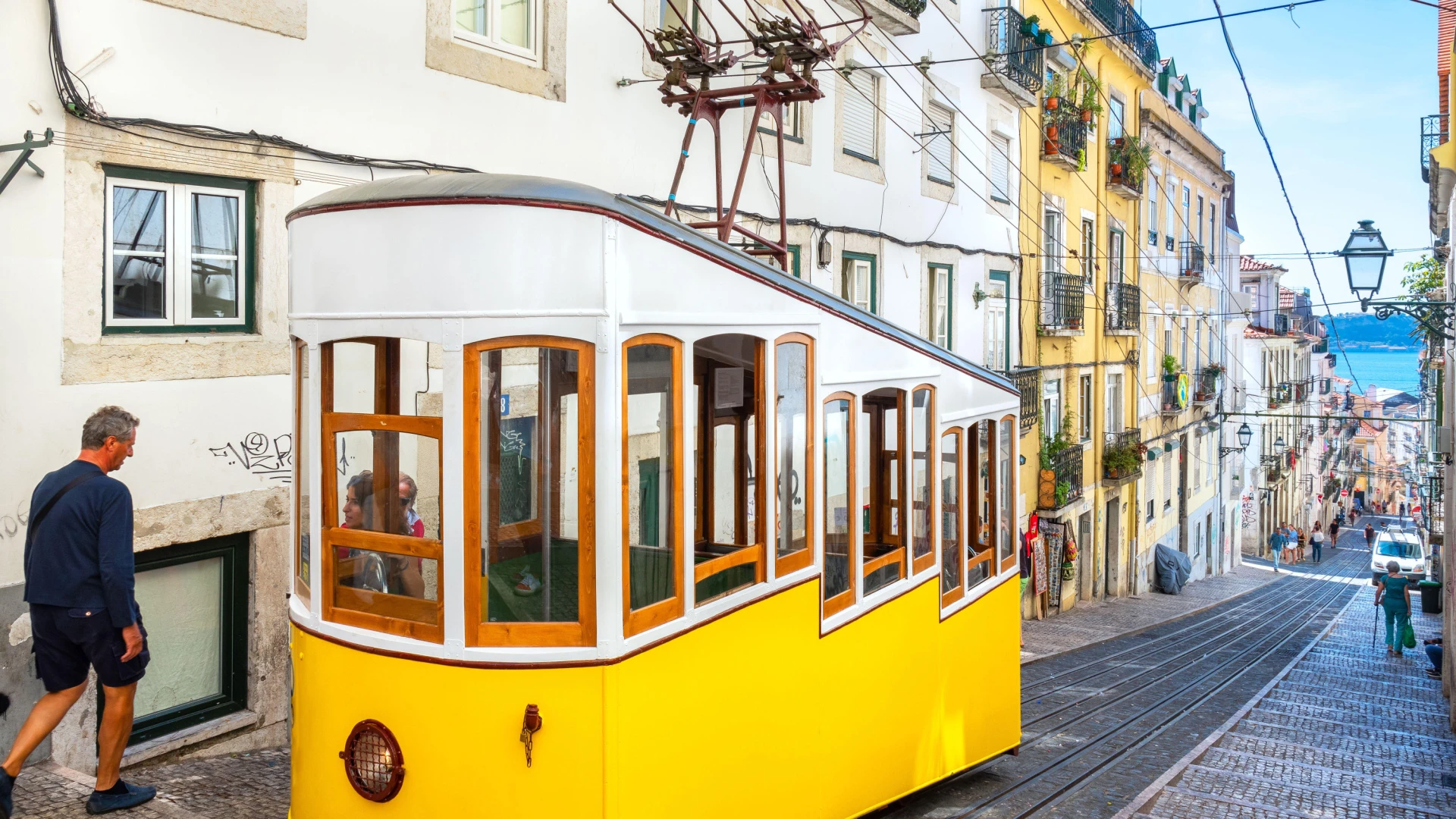 El cable roto del funicular en Lisboa no cumplía la normativa para el transporte de personas