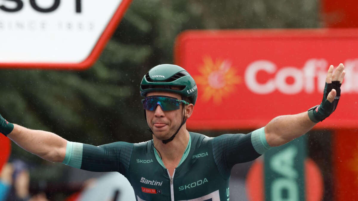 Kaden Groves suma en Santander su tercera victoria en la Vuelta a España