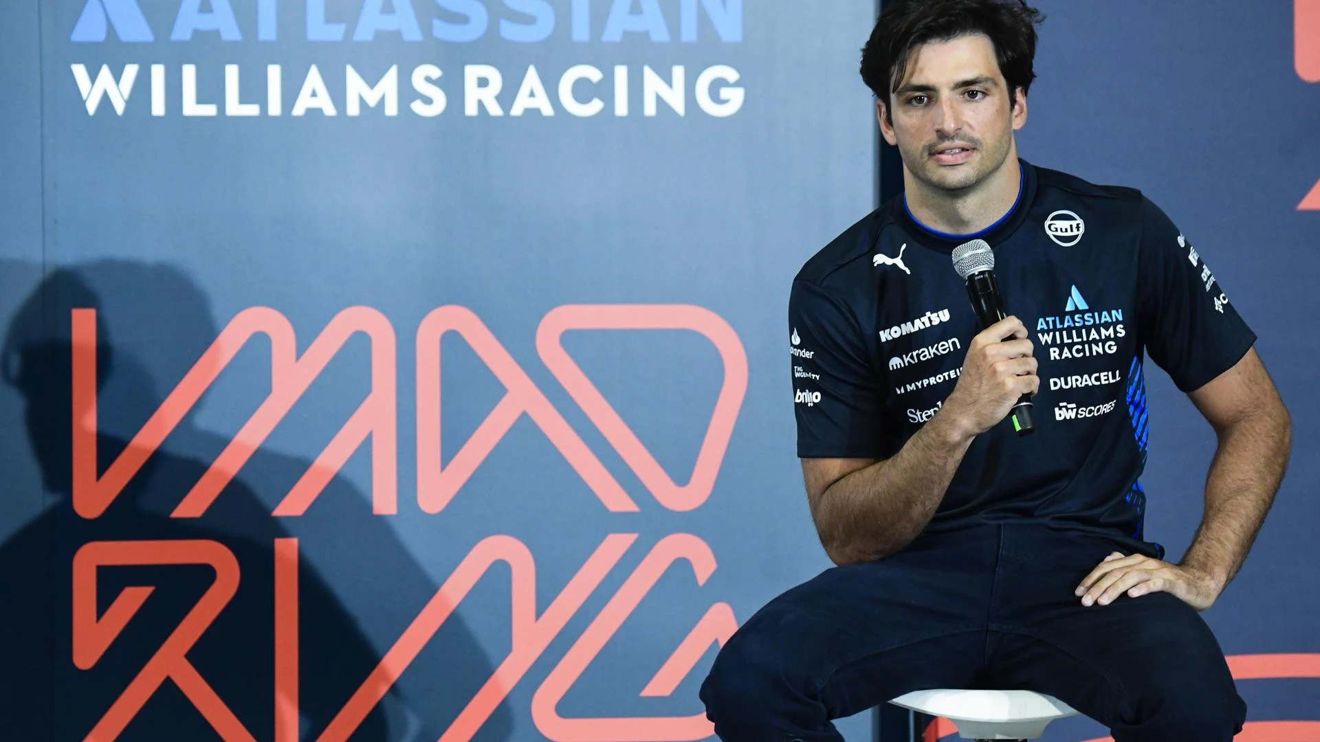 Carlos Sainz confiesa que lograr la pole y ganar en Madrid sería un 