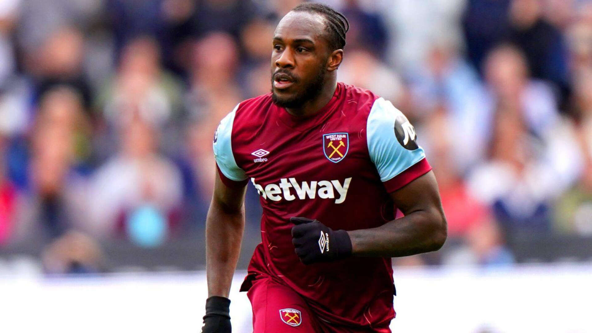 El jugador del West Ham Michail Antonio se encuentra 