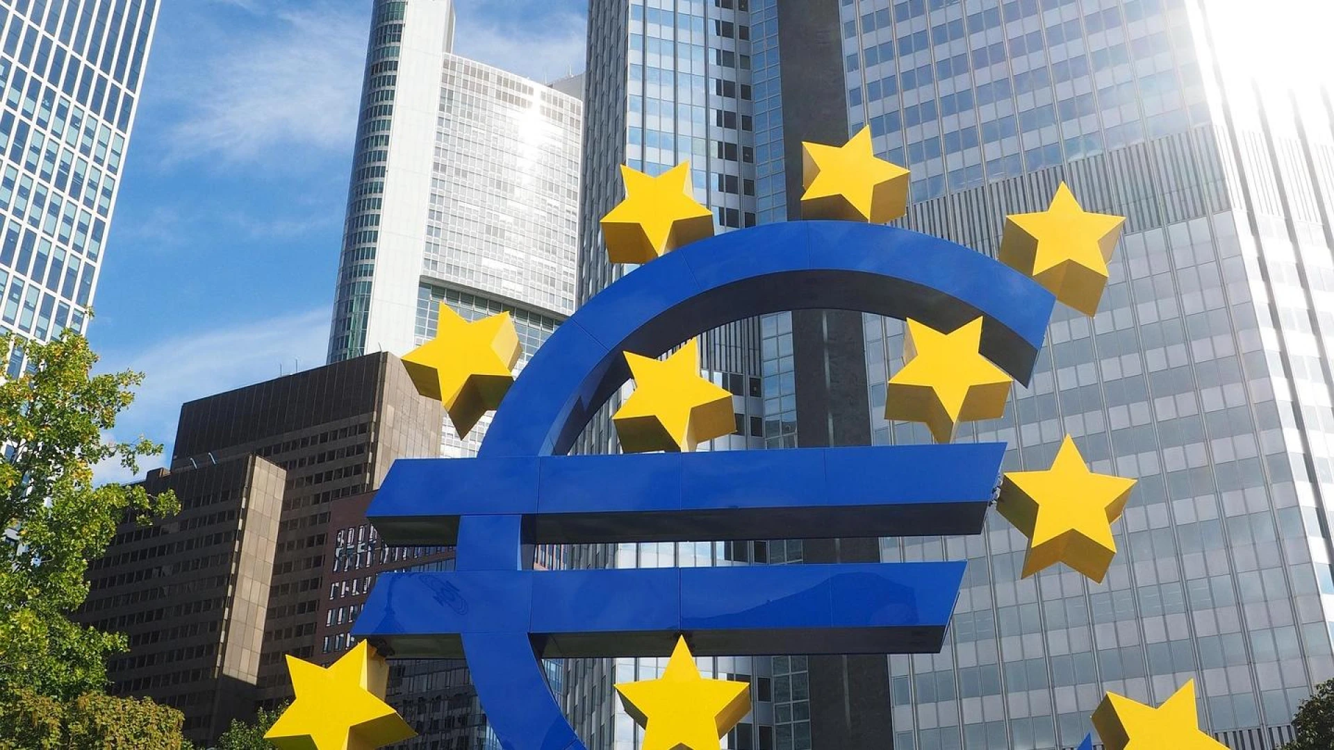 El BCE reduce los tipos un cuarto de punto hasta alcanzar el 2,25 %