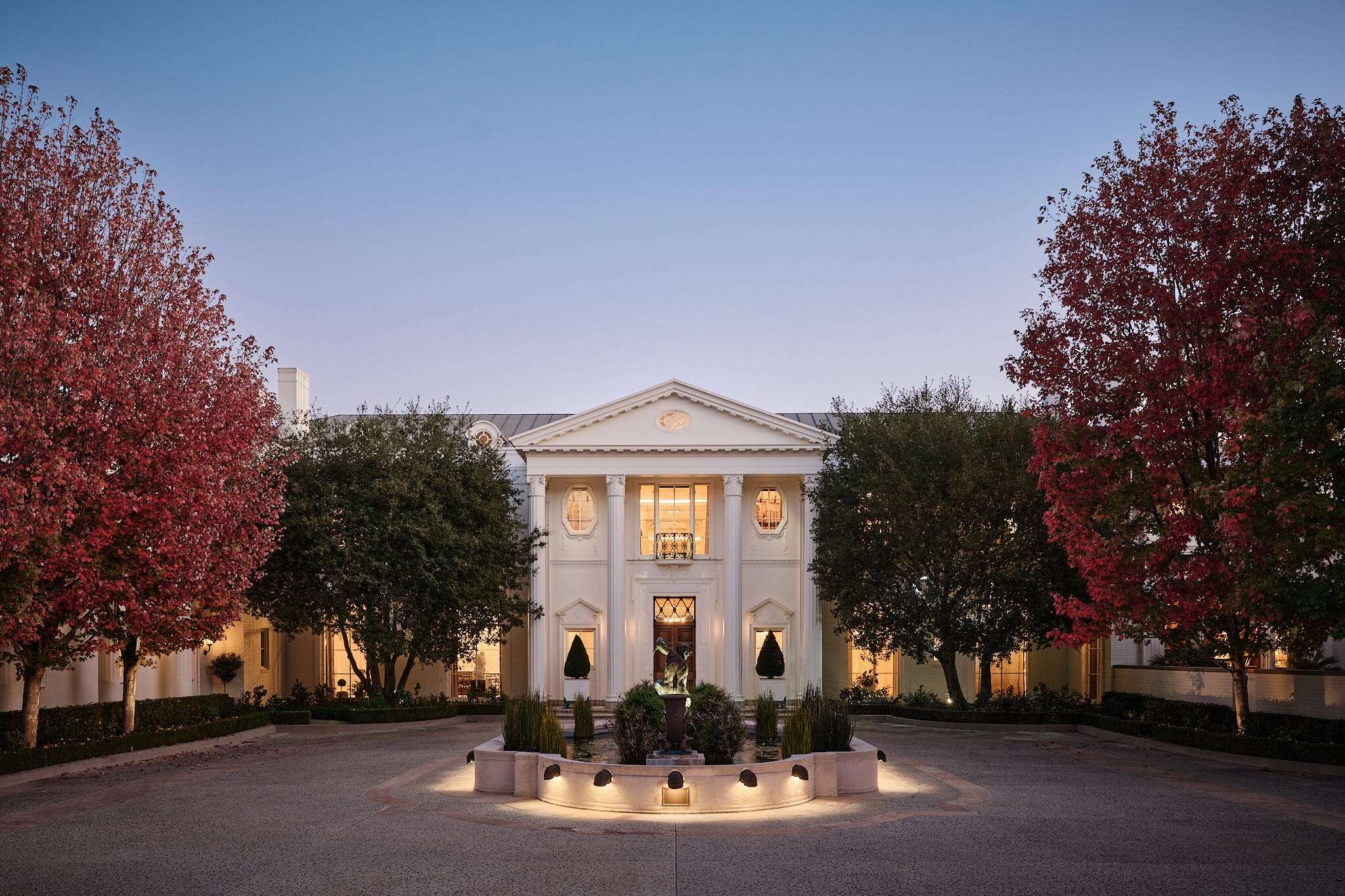 A mansion that was once America's most priciest home just got another price chop. See inside the $165 million estate.