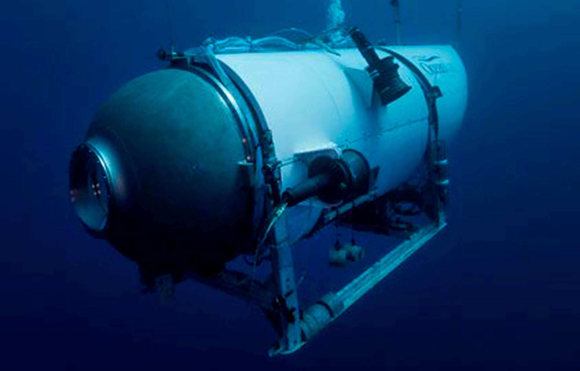 A contractor says OceanGate tracked the Titan submersible using an 'idiotic' navigation method that involved pen, paper, and Excel