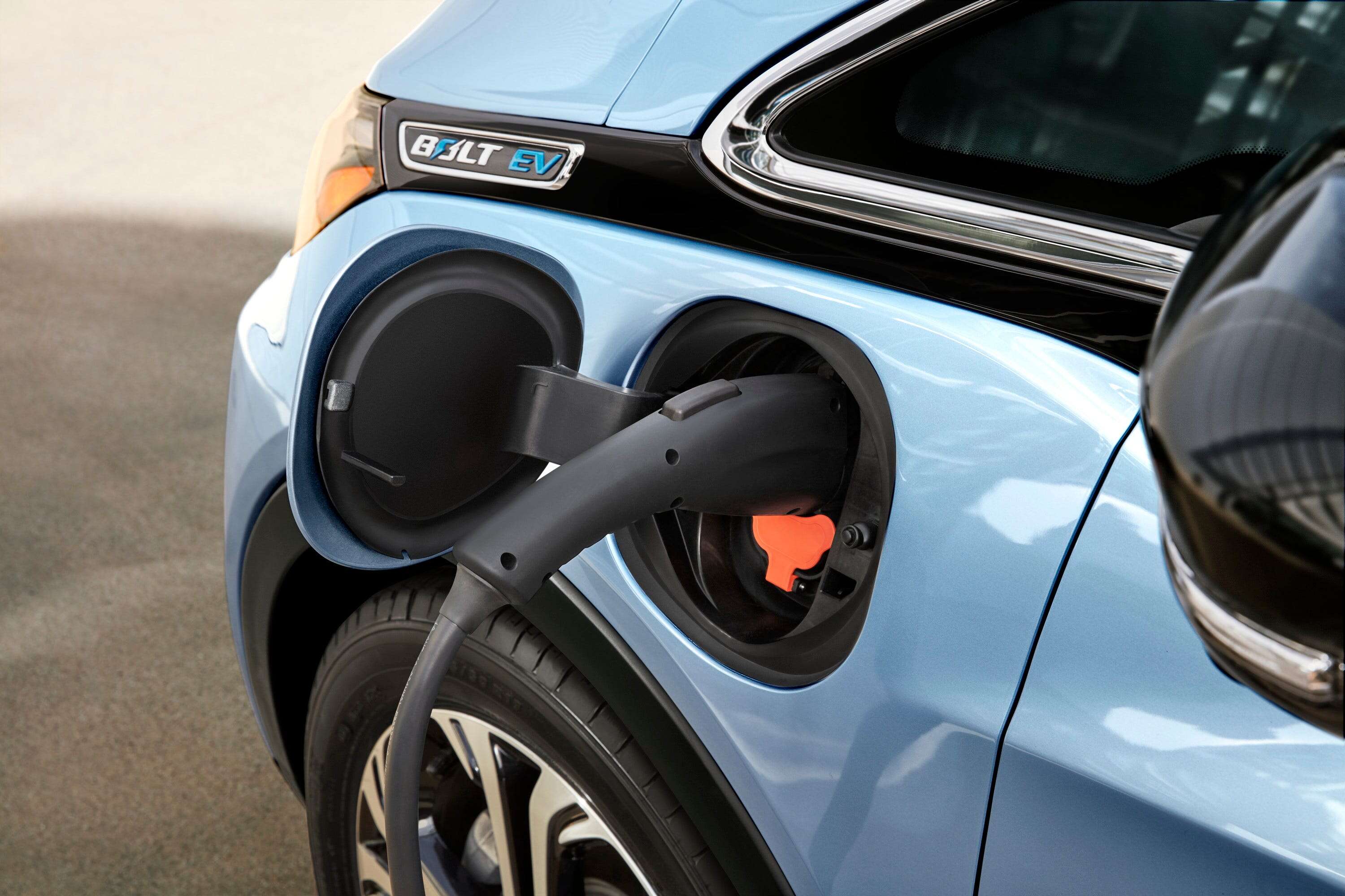 GM just hit a huge EV milestone as the auto industry faces a tumultuous year    