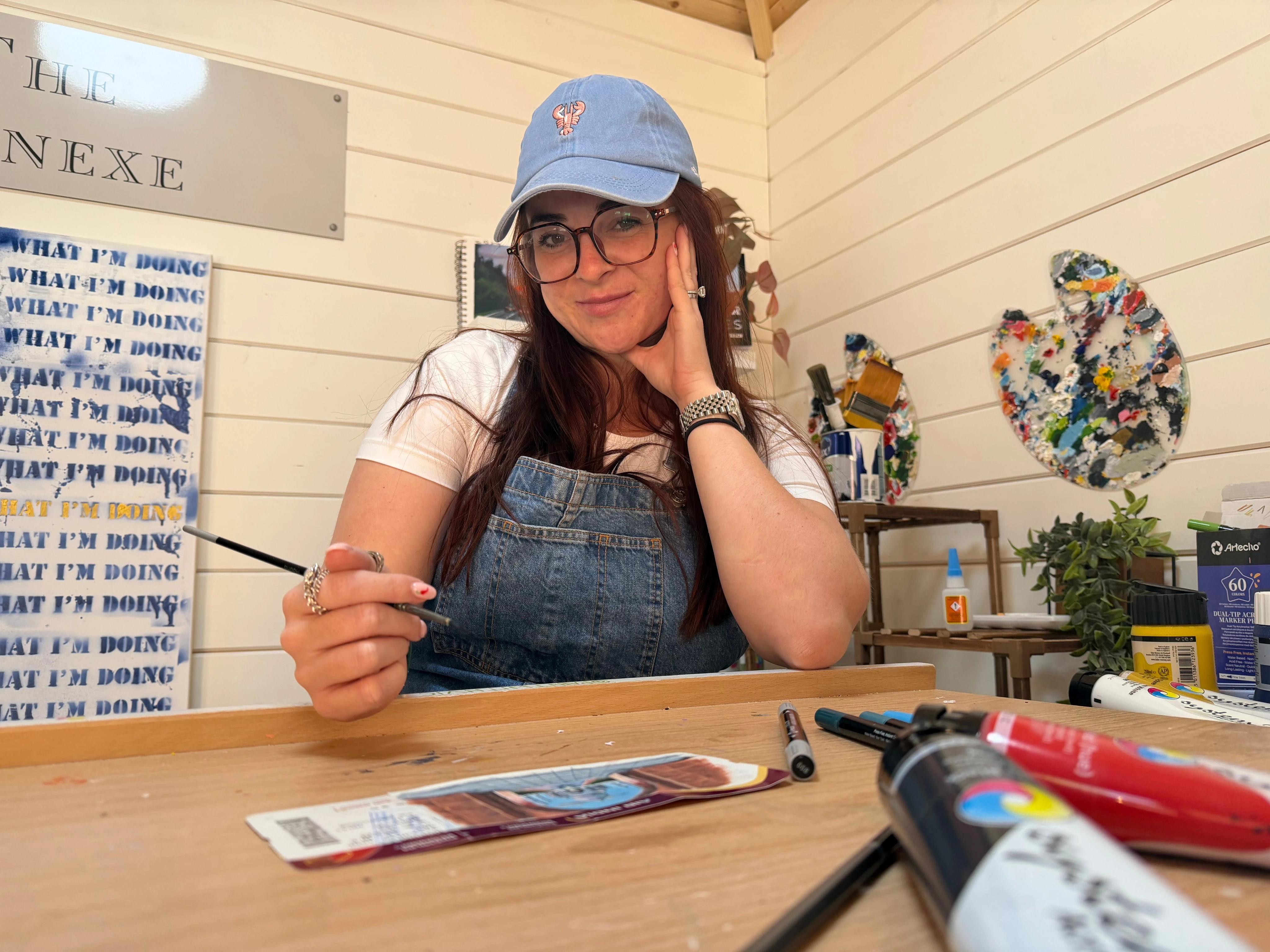 I walked away from running a successful social media agency to build a profitable art business