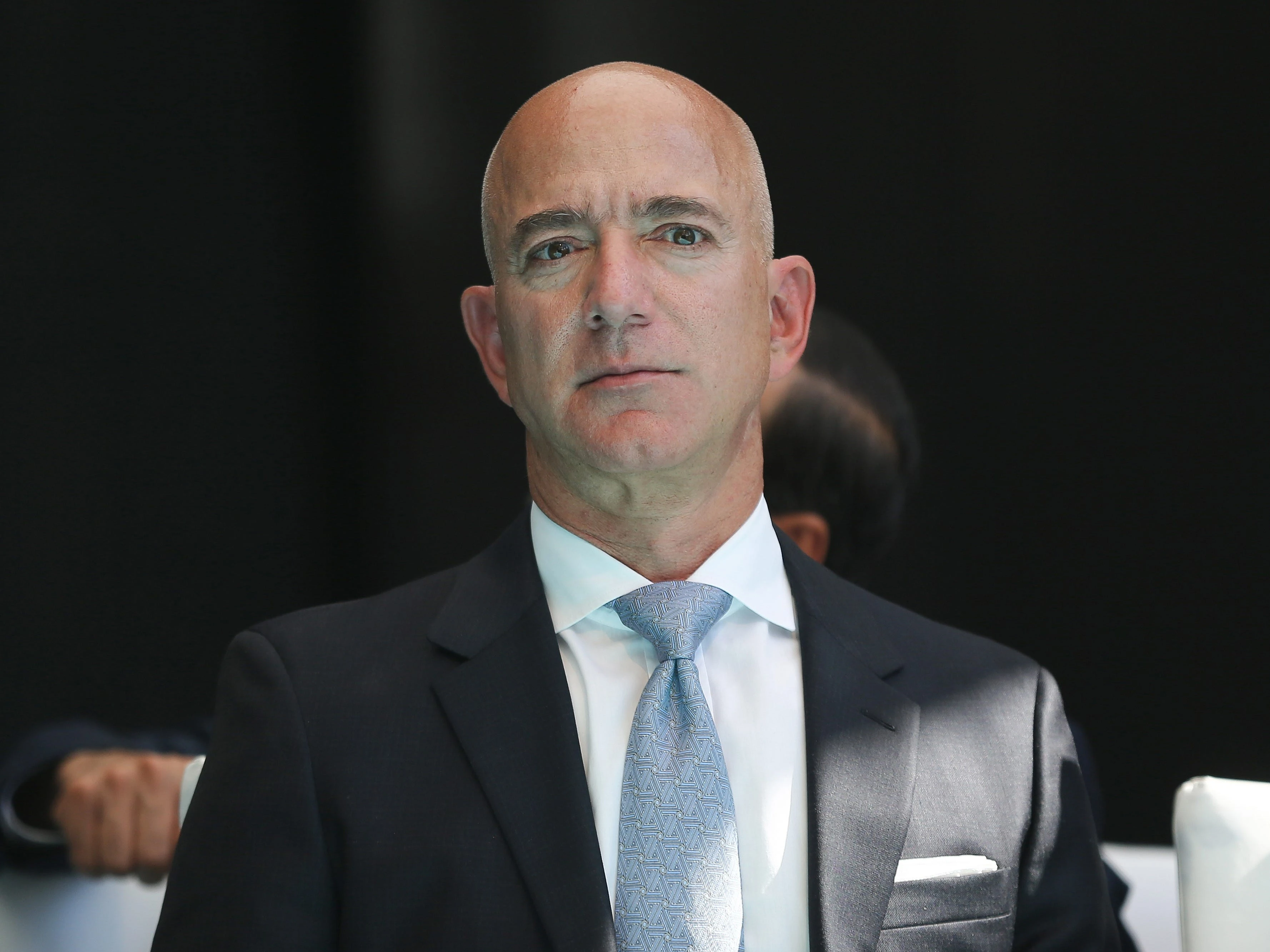 8 successful CEOs, politicians, and more who started their careers working at McDonald's