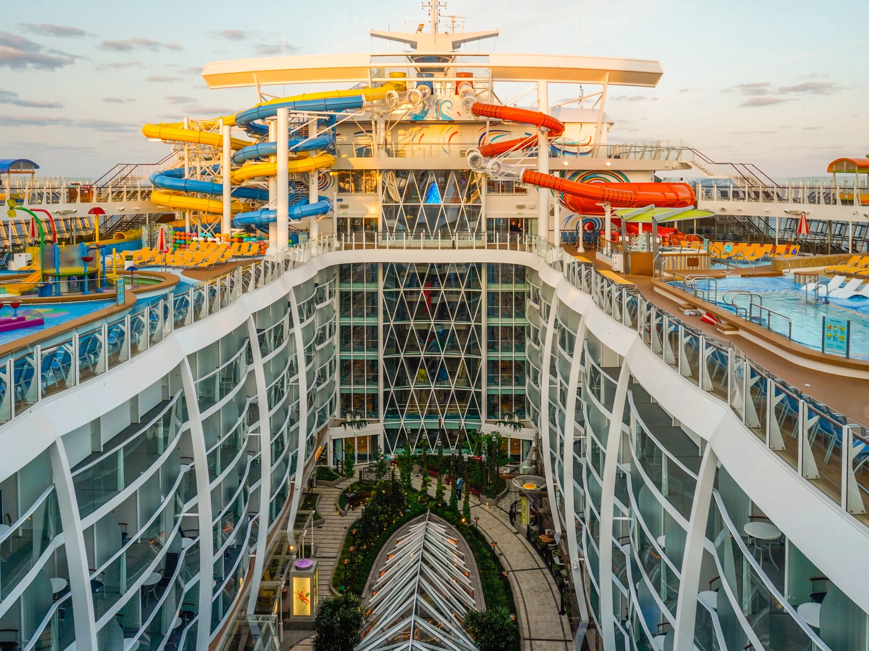 8 things seasoned cruisers say you should know before setting foot on your first cruise