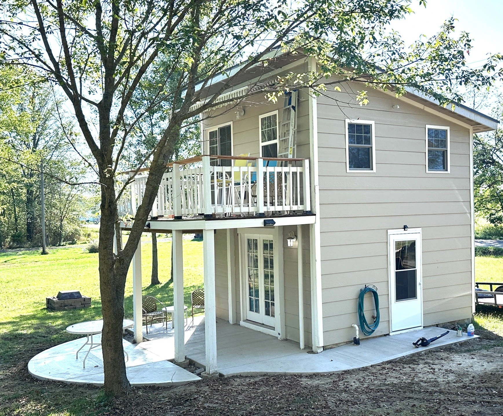 A Gen X dad built a DIY tiny home. He hopes it will earn $15,000 a year on Airbnb.