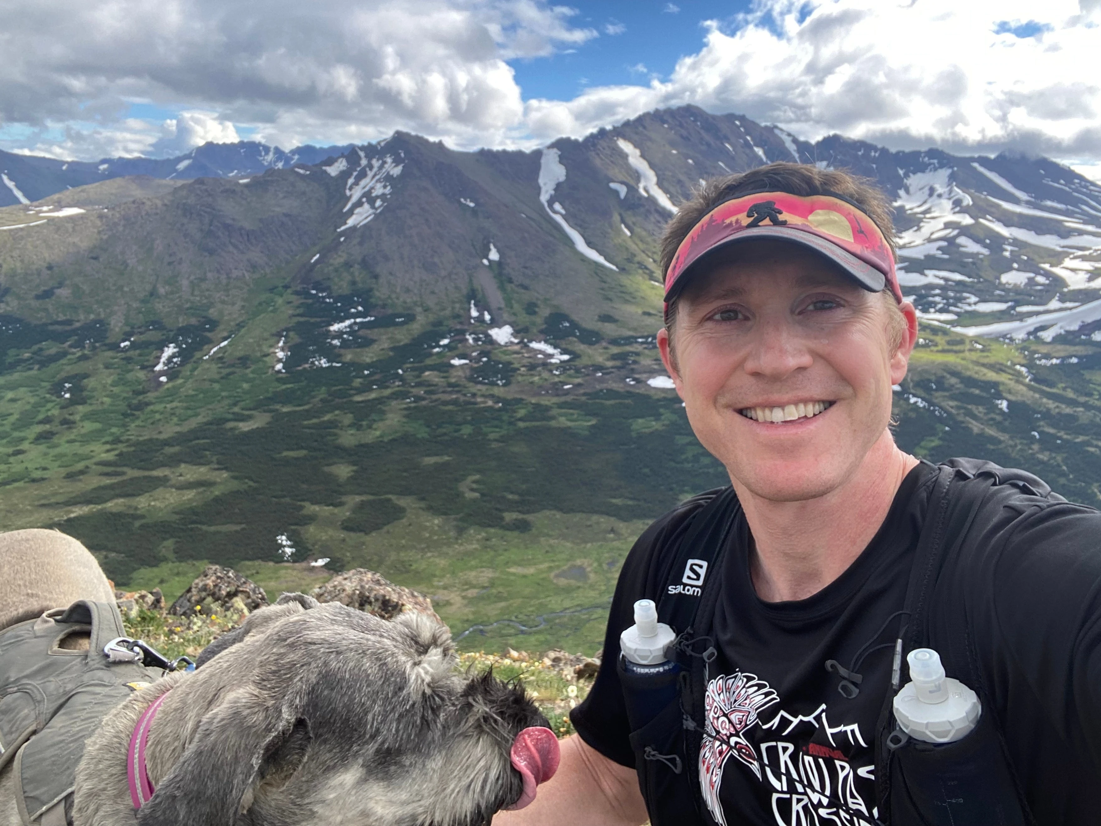 A busy cardiologist and father of 3 shares his 4 simple habits for good heart health