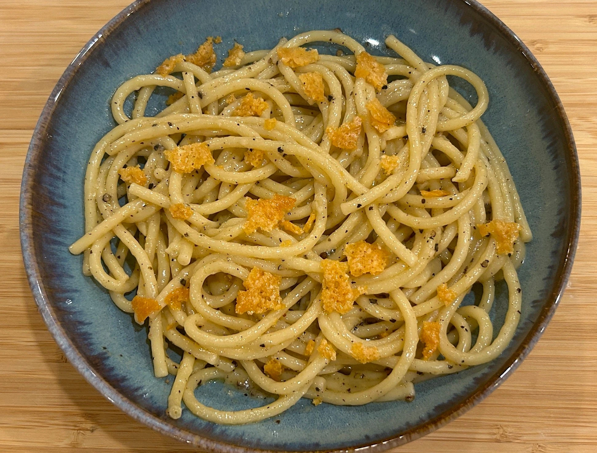 I tried Gordon Ramsay's quick and easy cacio e pepe. The delicious pasta only needs a few basic ingredients.