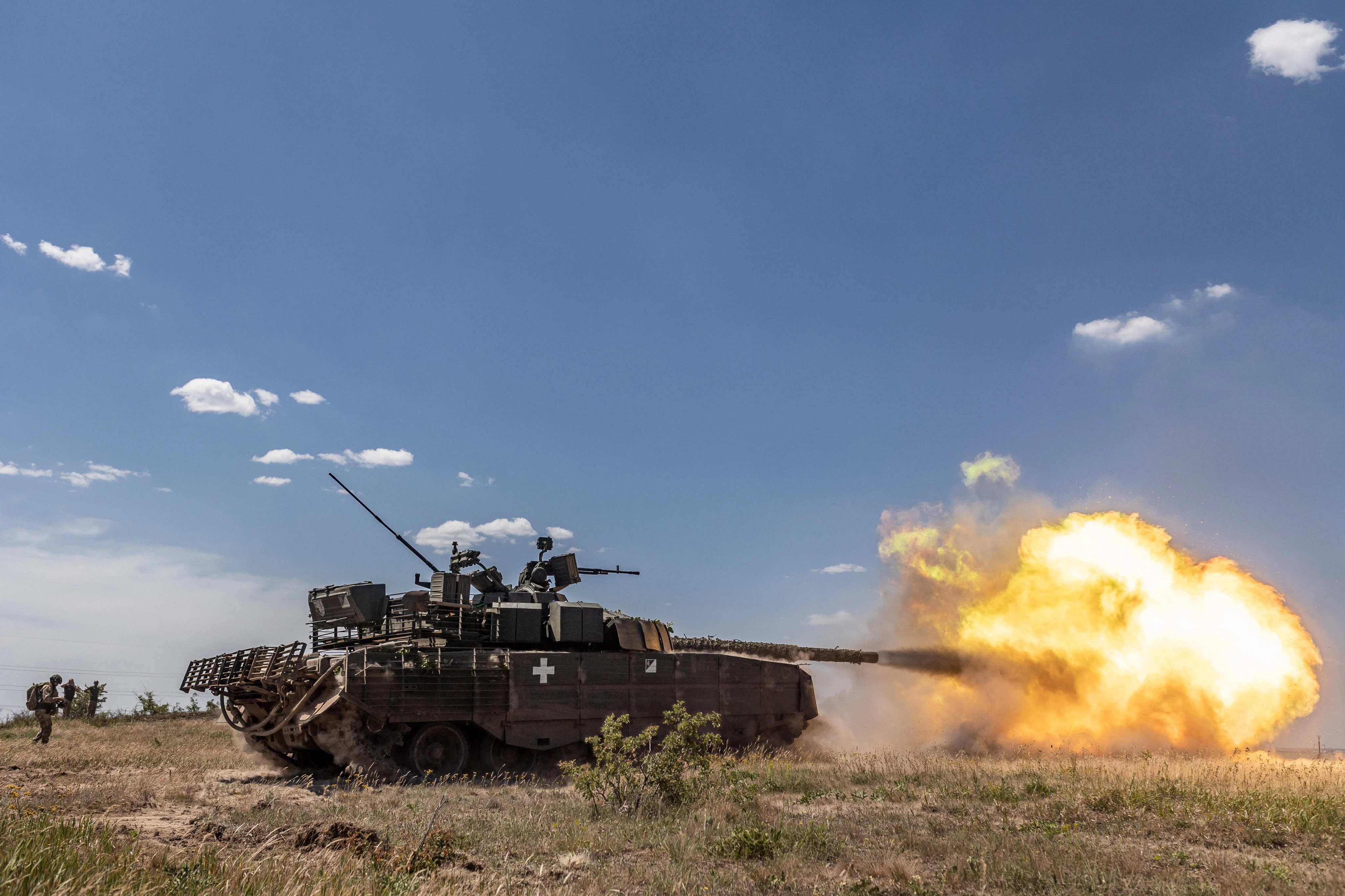 Russia's creeping advance is costing it 1,200 soldiers a day: Western intel
