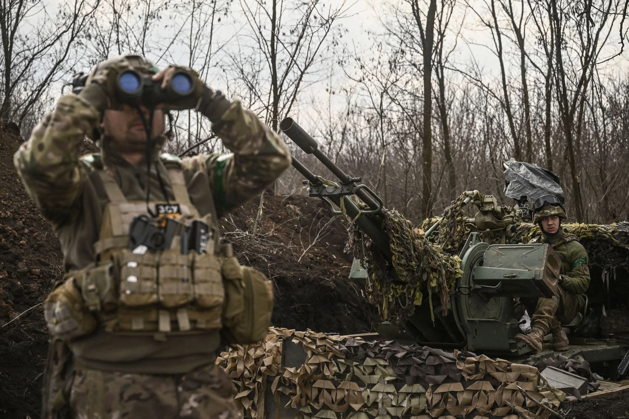 Ukraine is facing training problems, but it's handling its new combat troops better than the Russians, war analysts say